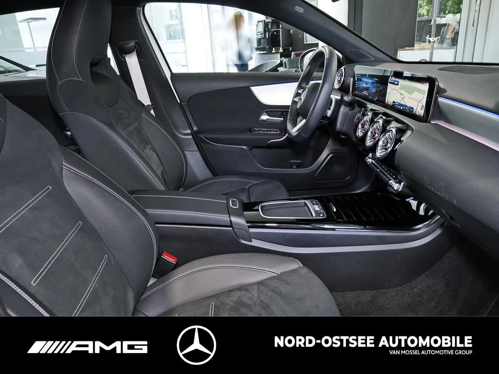 Mercedes-Benz A-Klasse 200 AMG NIGHT SHZ MBUX AMG Line