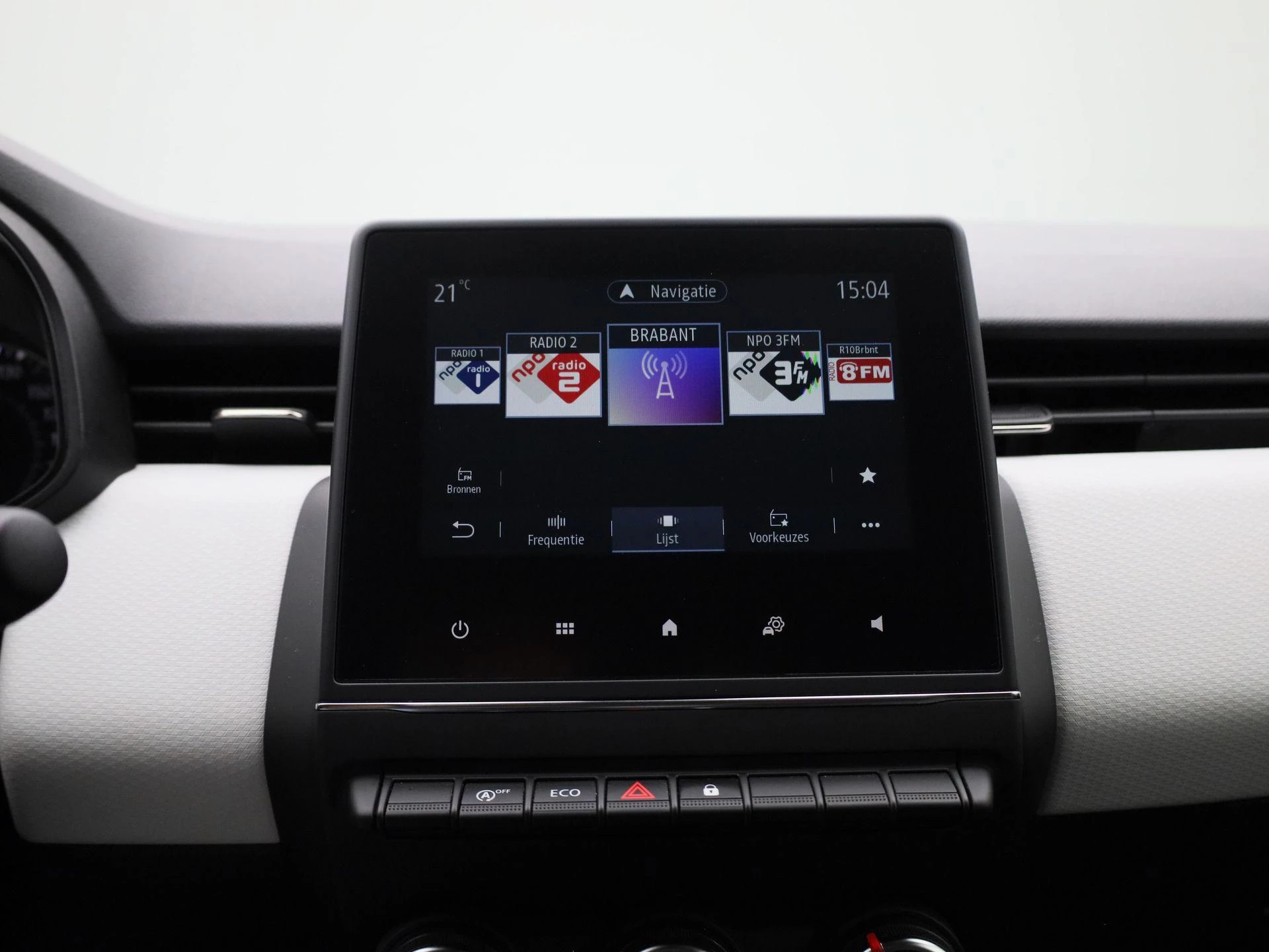 Renault-Clio-image-19