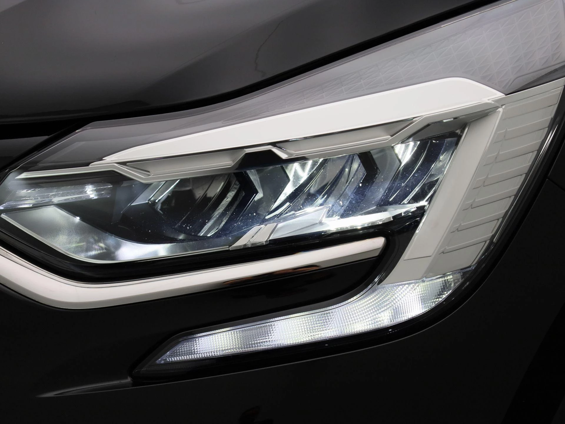 Renault-Captur-image-12