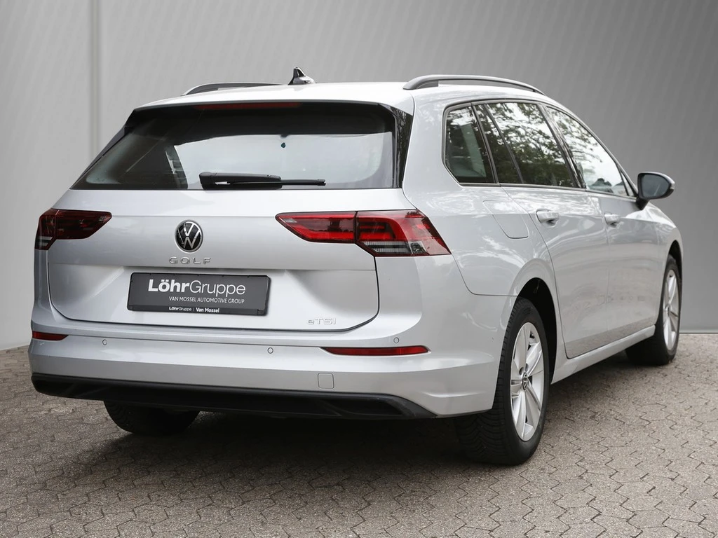 Volkswagen-Golf-image-3