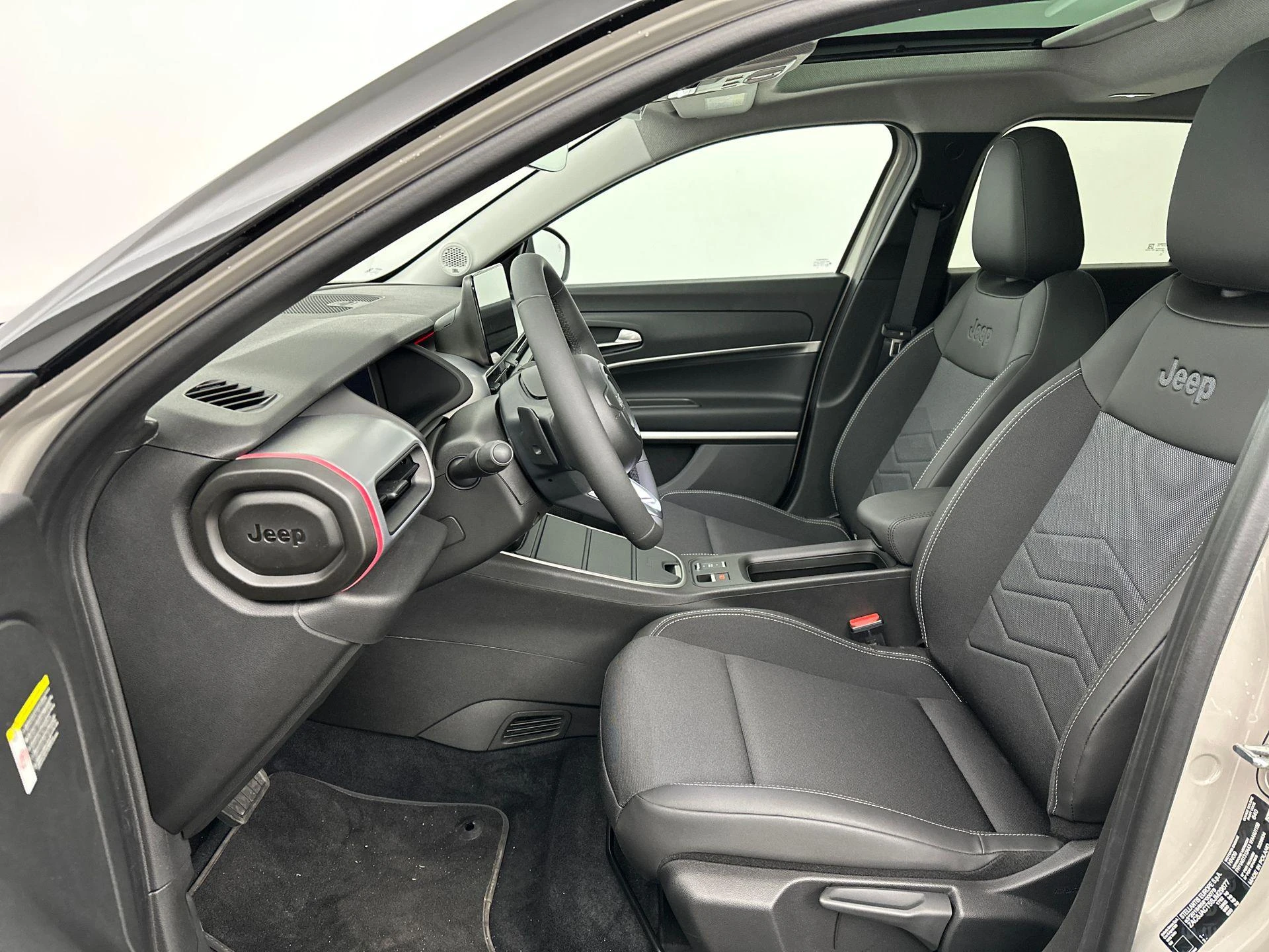Jeep-Avenger-image-11
