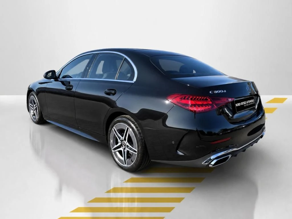 Mercedes-Benz-C-Klasse 300 d-image-10
