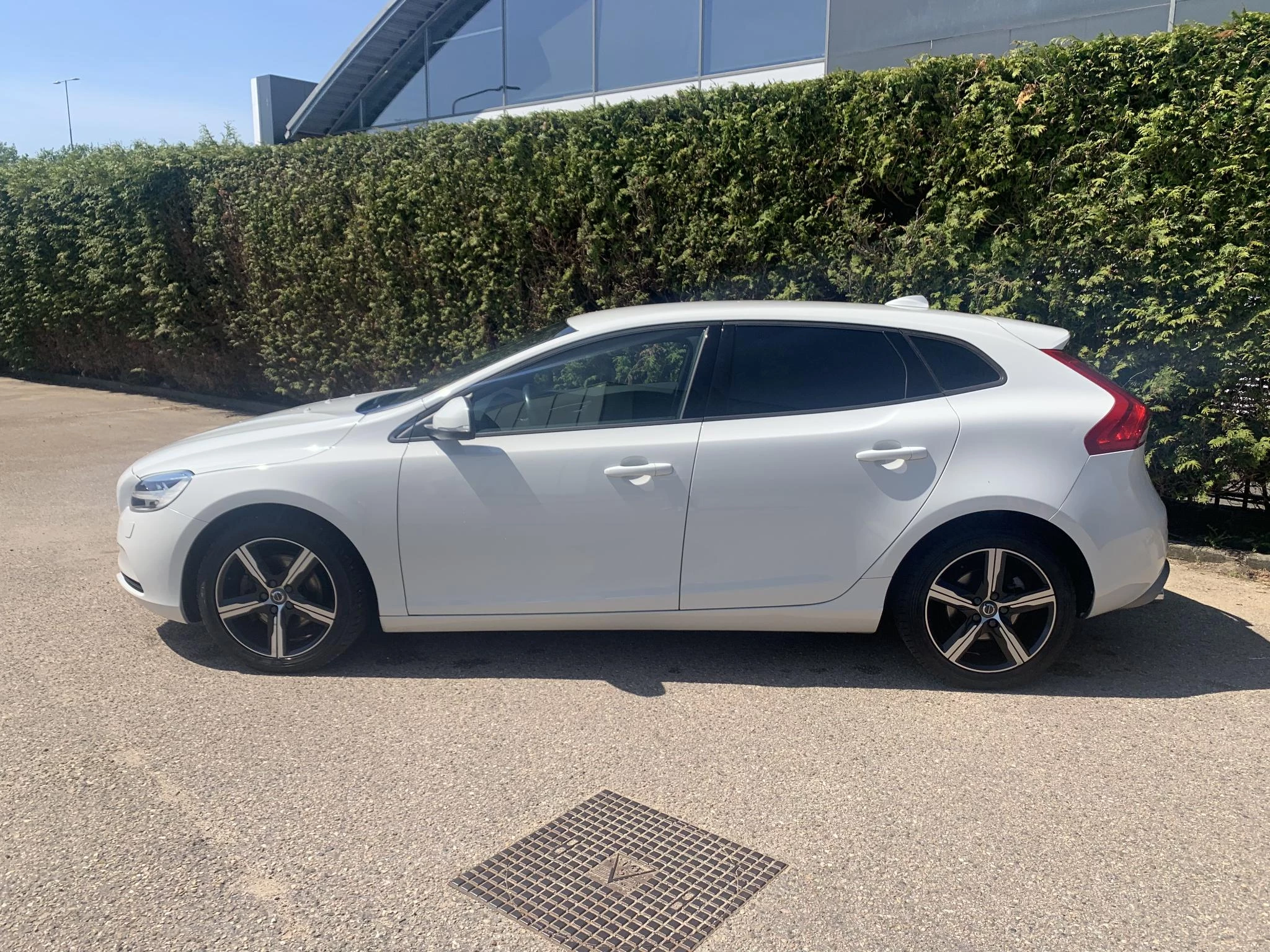 Volvo V40 T2 R-Design Apple Car Play