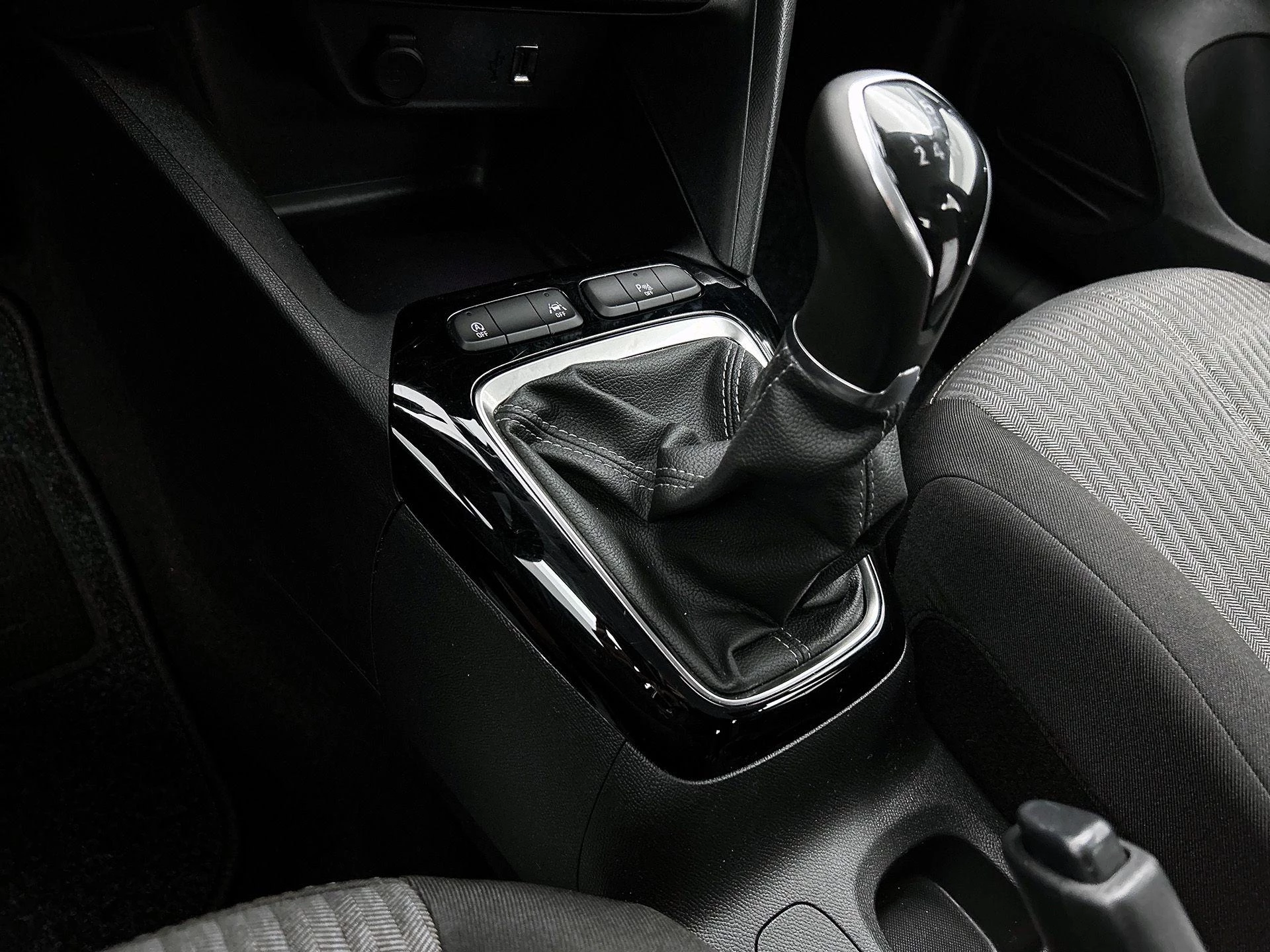 Opel-Corsa-image-19