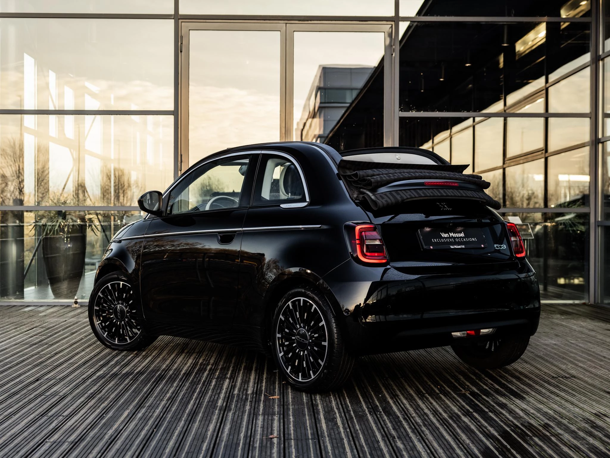 Fiat-500C-image-7