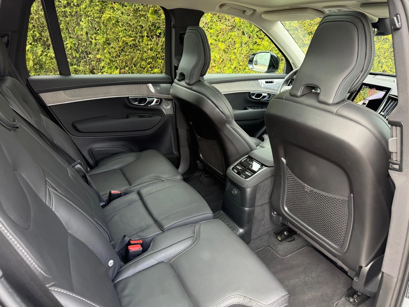 Volvo XC90 T8 Plug-in hybrid AWD Ultra Dark