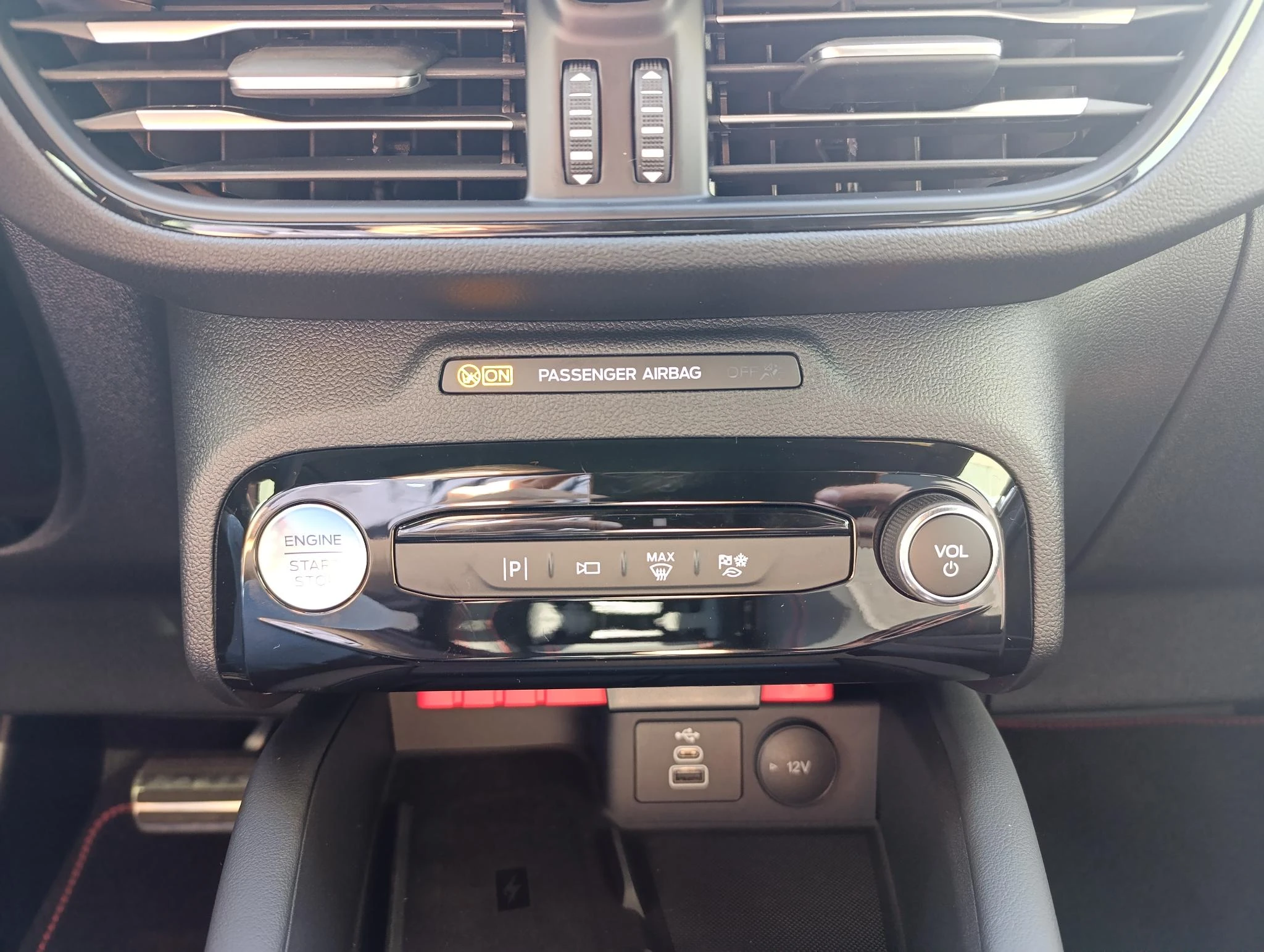 Ford-Kuga-image-20
