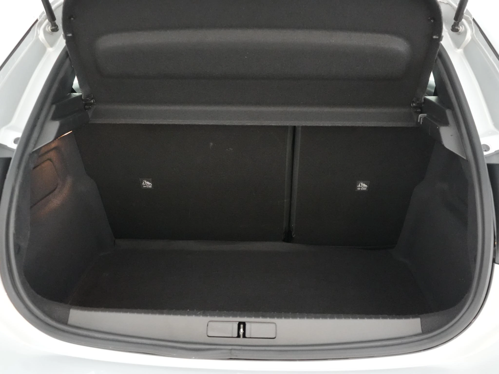 Opel-Corsa-image-8