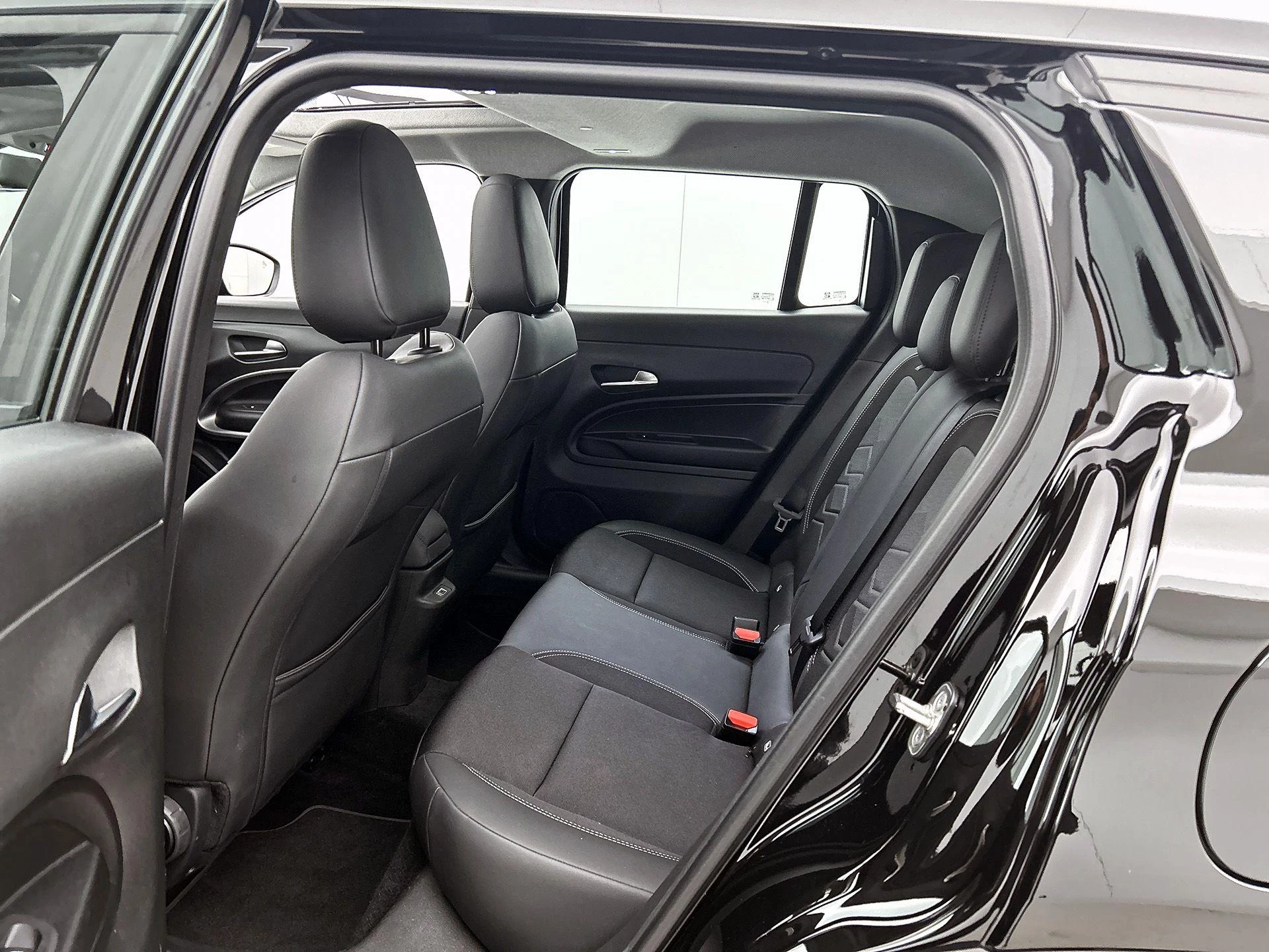 Jeep-Avenger-image-26