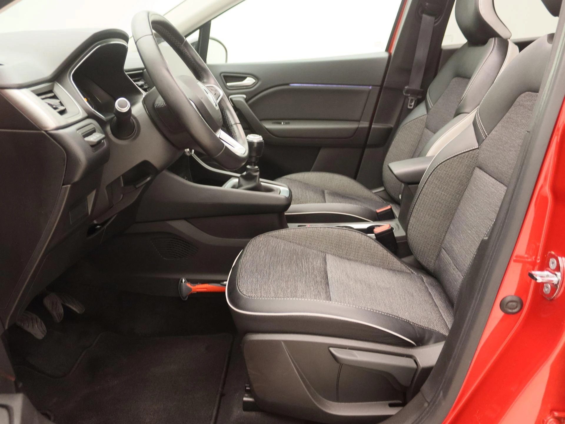 Renault-Captur-image-11