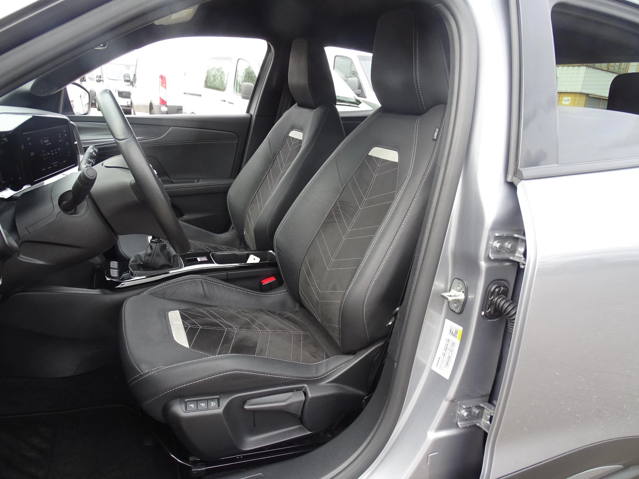 Opel-Mokka-image-11
