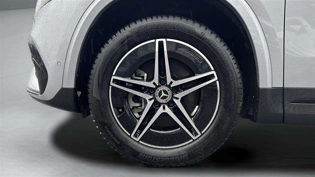 Mercedes-Benz-EQA-image-8