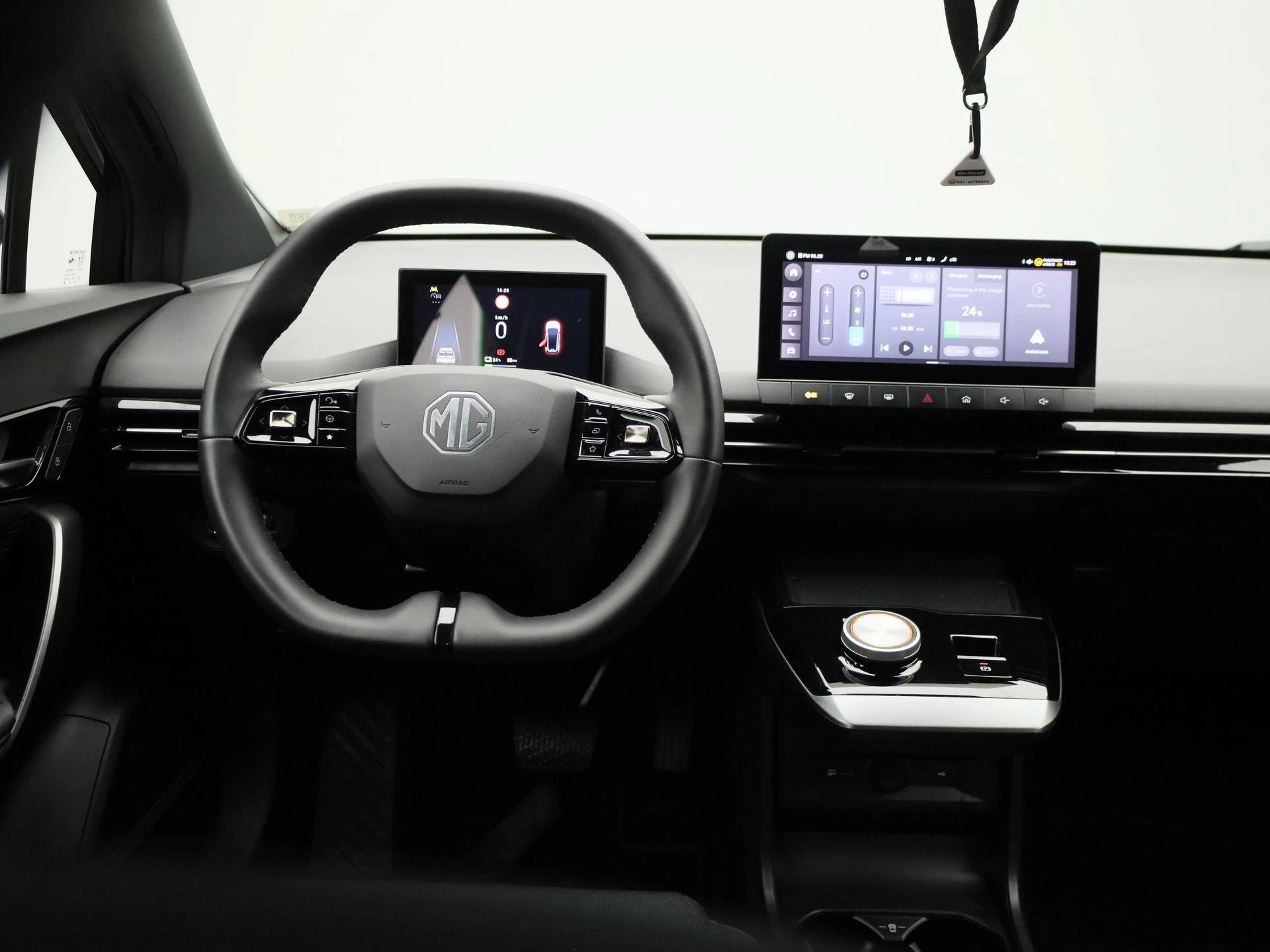 MG-MG4 EV-image-6
