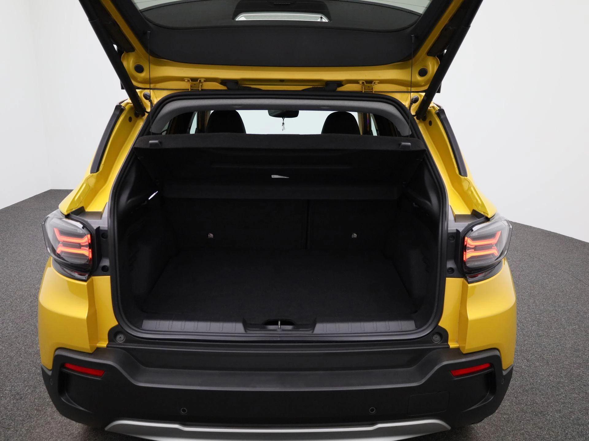 Jeep-Avenger-image-10