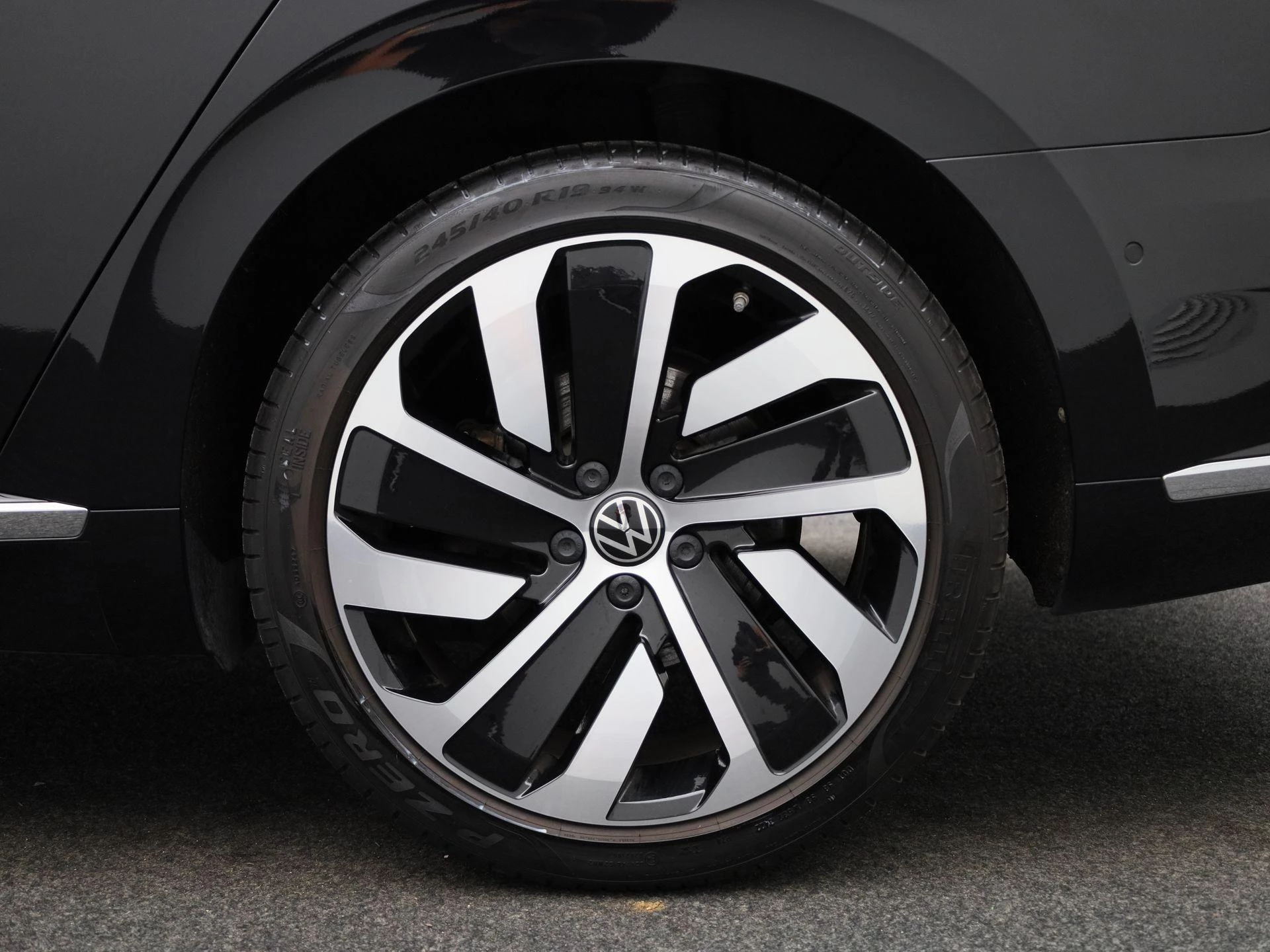 Volkswagen Arteon Shooting Brake 1.4 TSI eHybrid R-Line Business+ 218 PK|