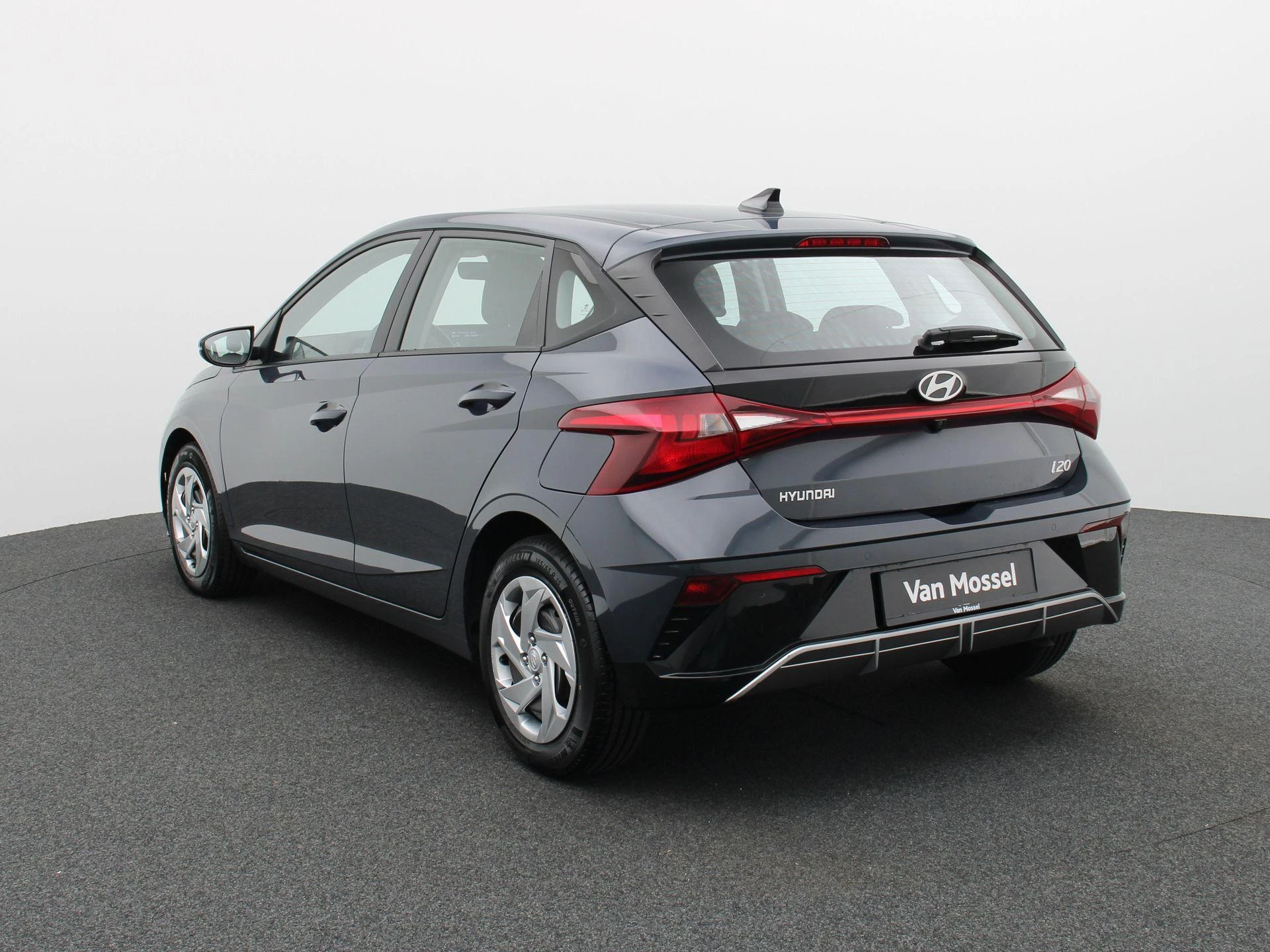 Hyundai-i20-image-1