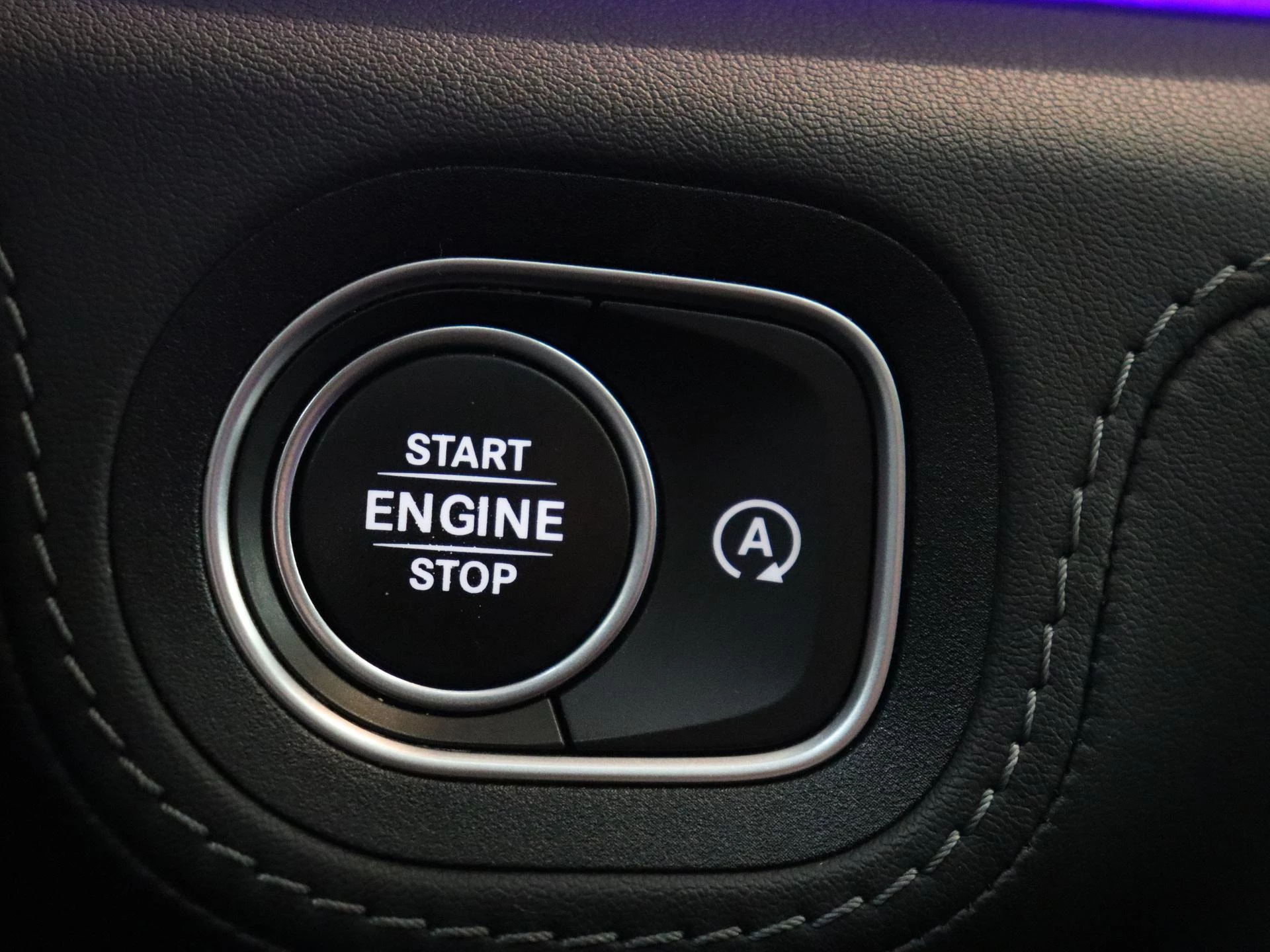 Mercedes-Benz-GLE-image-31