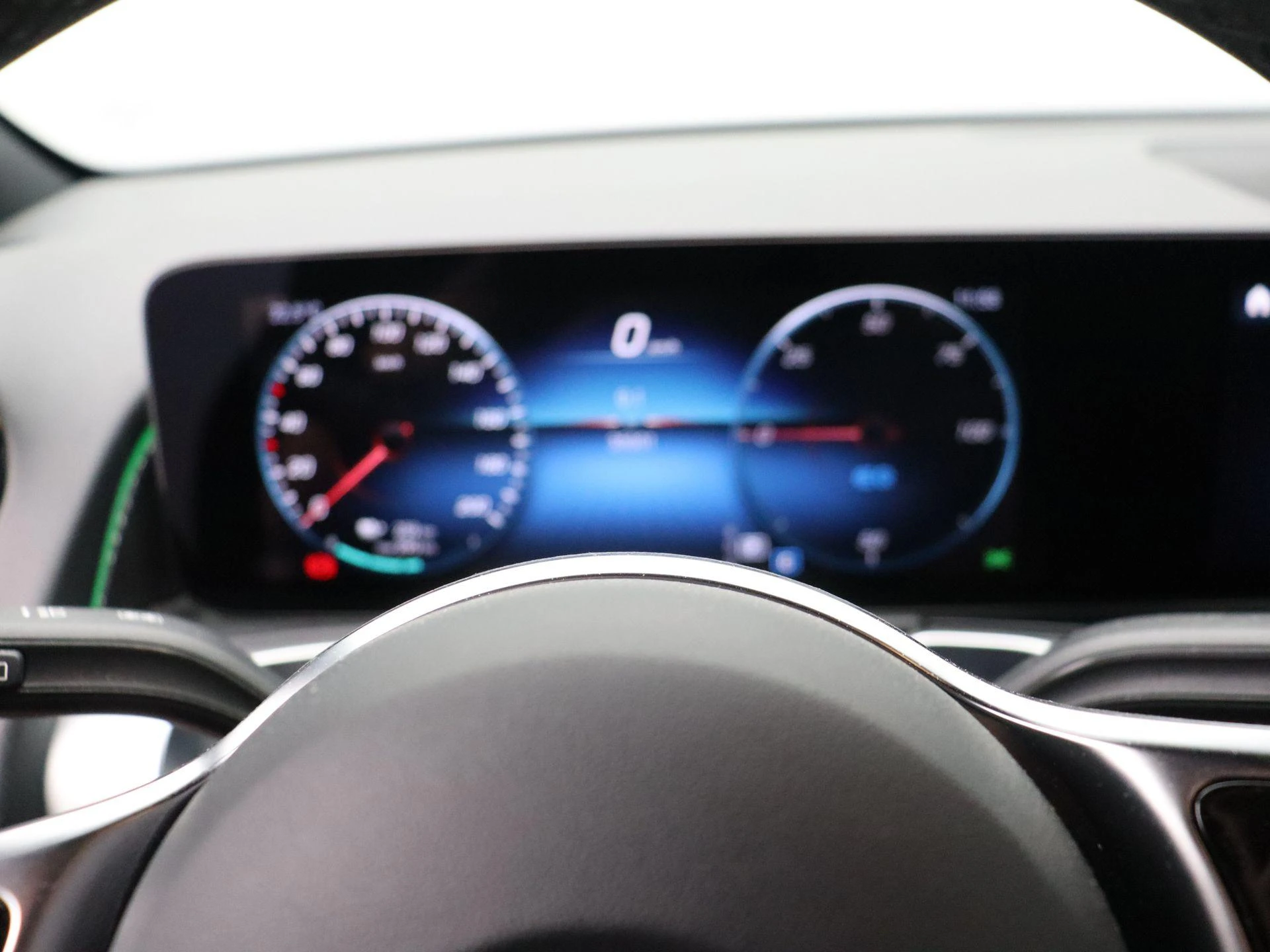 Mercedes-Benz EQB 250 Business Line