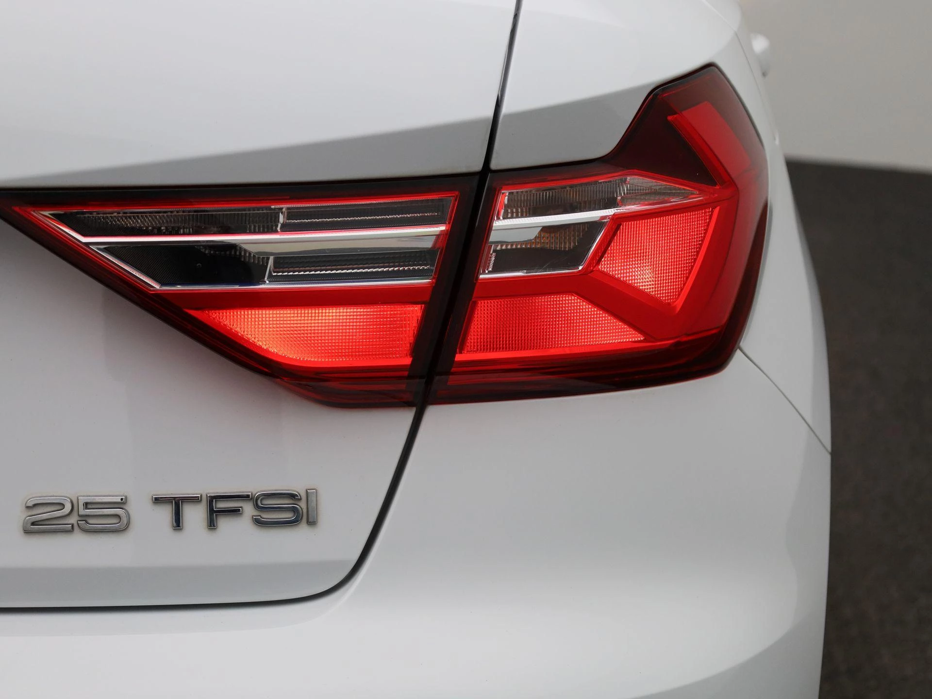 Audi-A1 Sportback-image-38