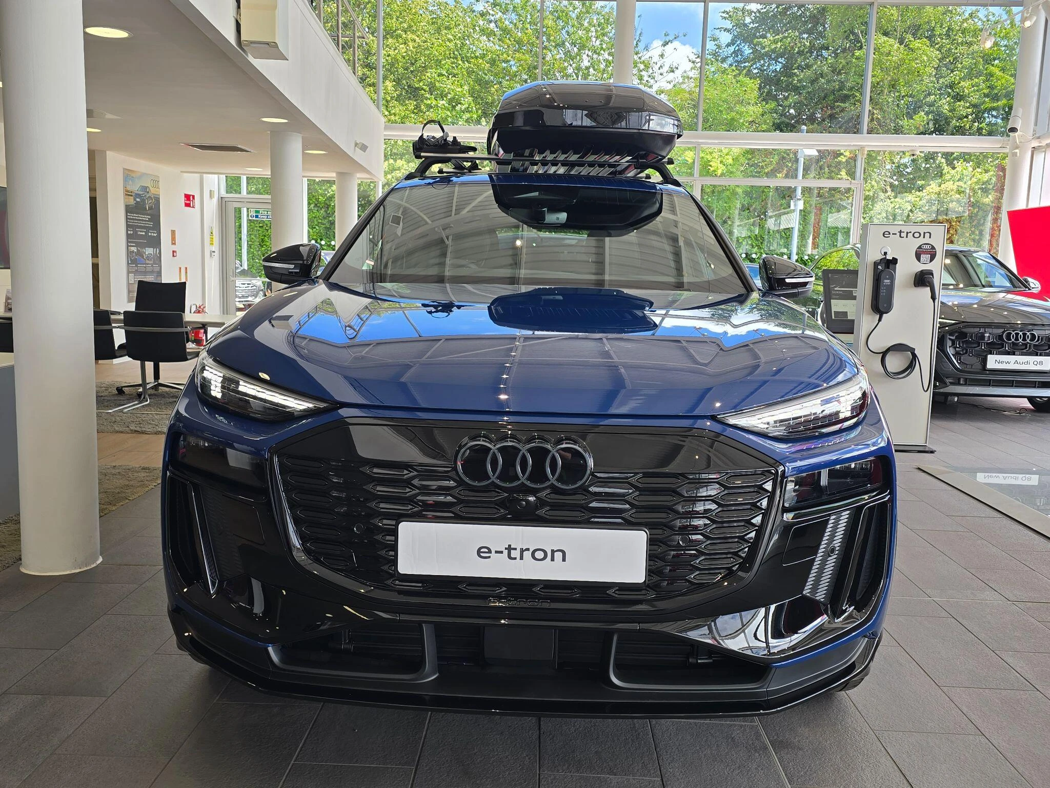 Audi-Q6 e-tron-image-1