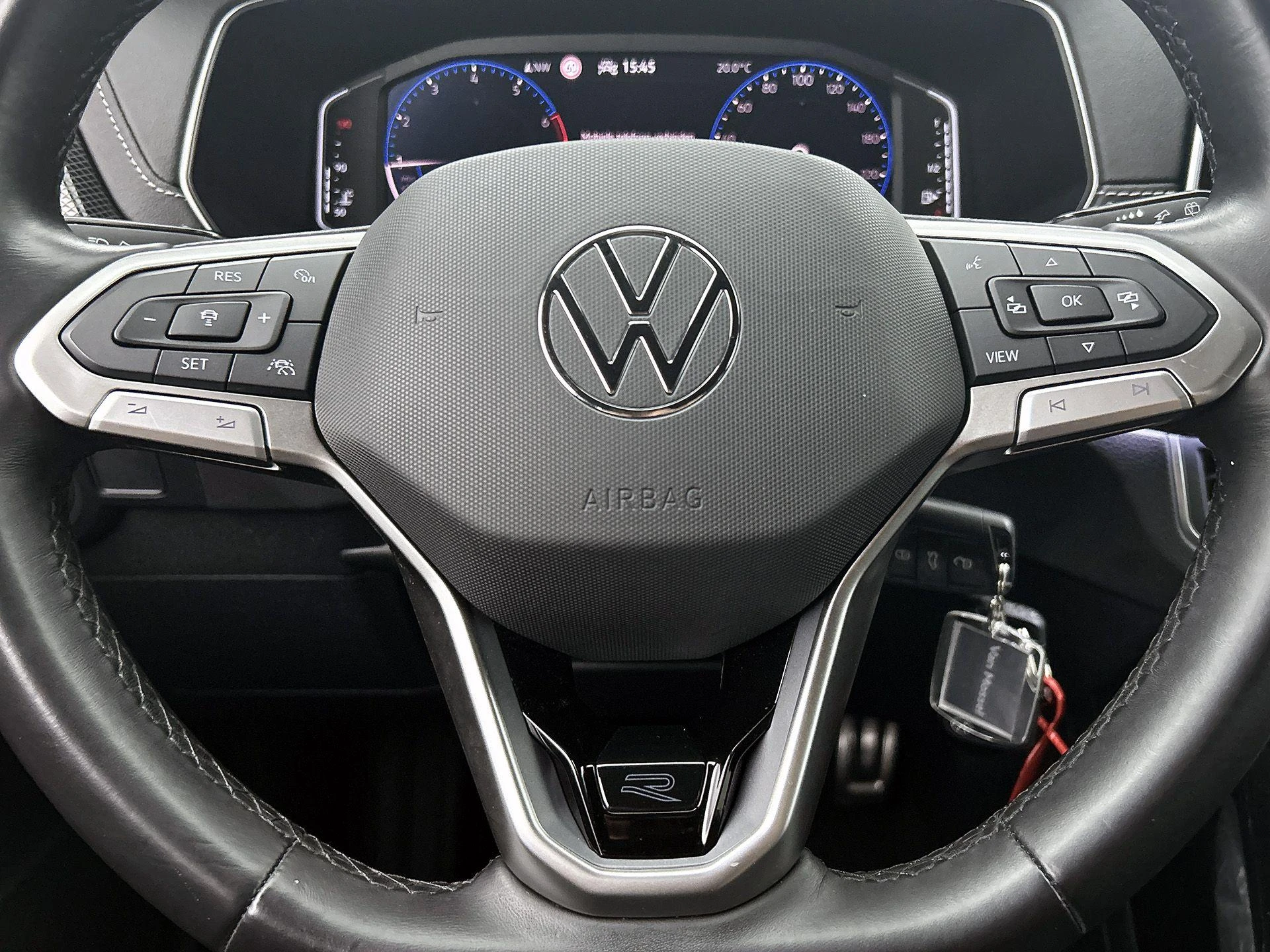 Volkswagen-T-Cross-image-34
