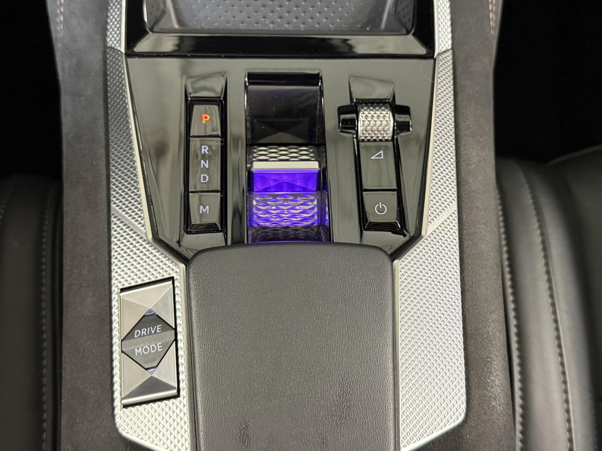 DS DS 4 PureTech 130 Automatic Performance Line+