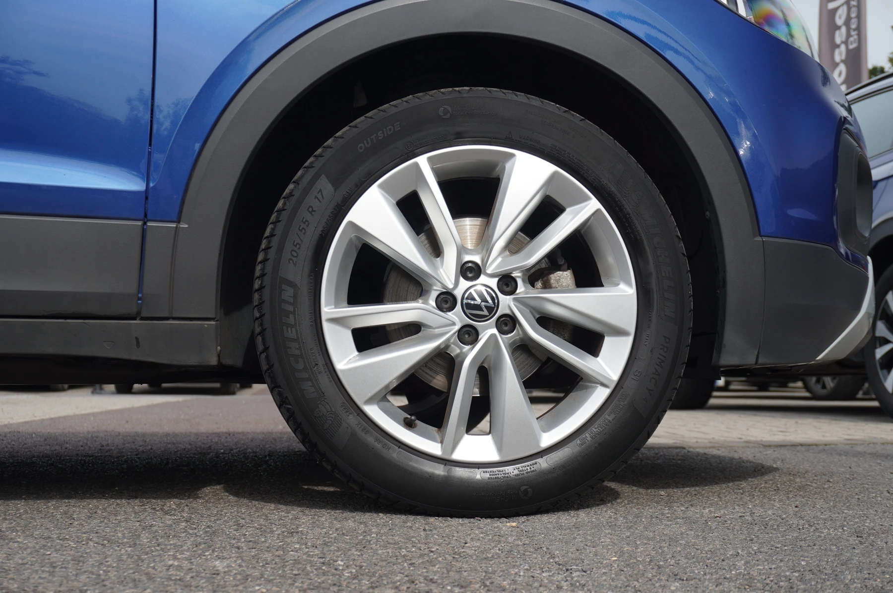 Volkswagen-T-Cross-image-4