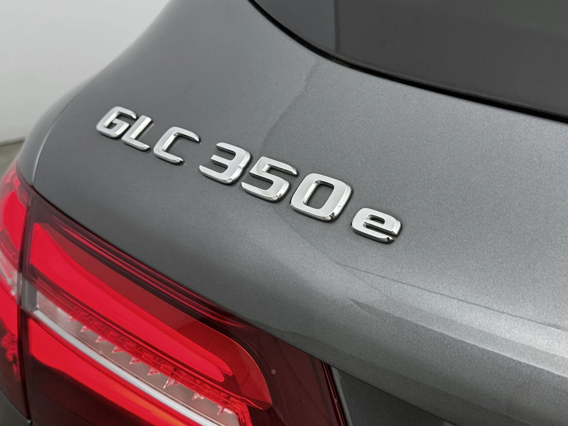 Mercedes-Benz-GLC-image-13