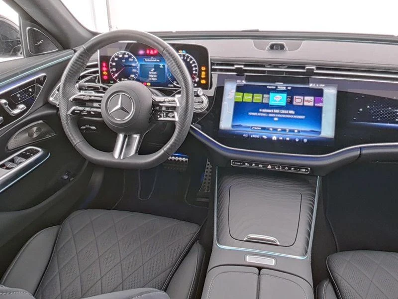 Mercedes-Benz-E-Klasse-image-2