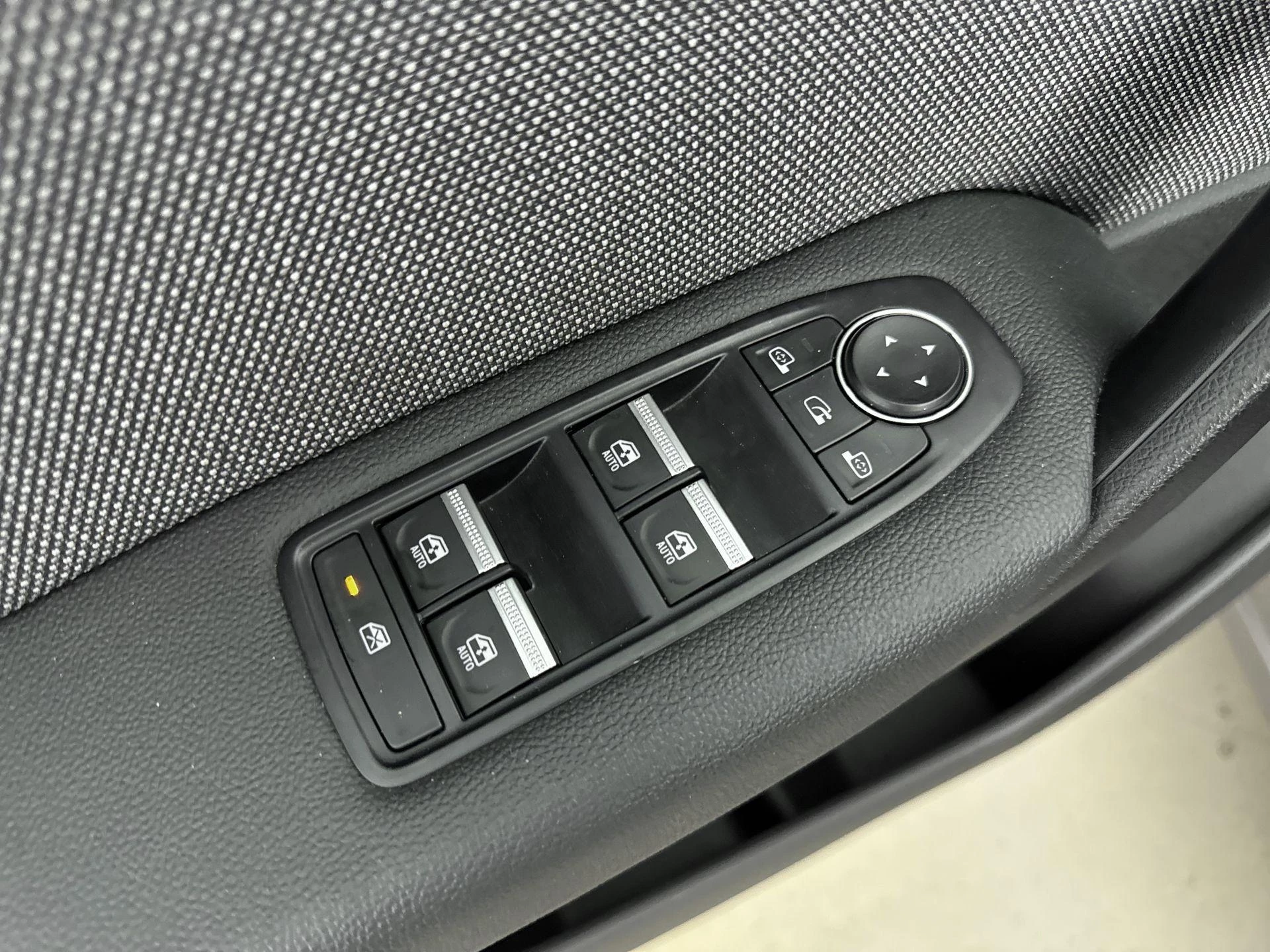 Renault-Captur-image-20