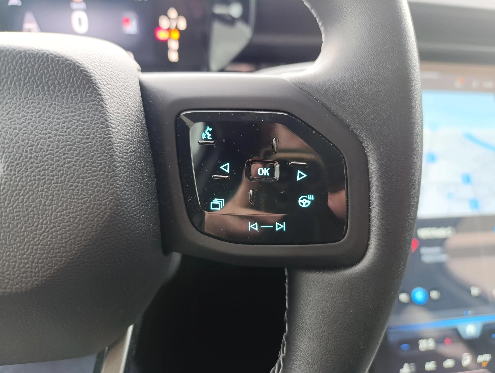 Ford-Explorer-image-24