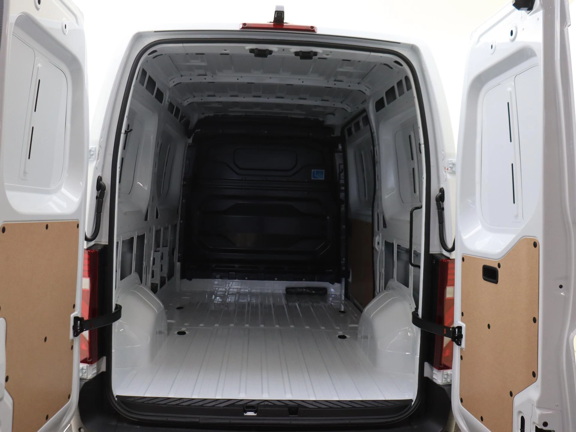 Renault Master T35 2.0 dCi 170 L2H2 Extra