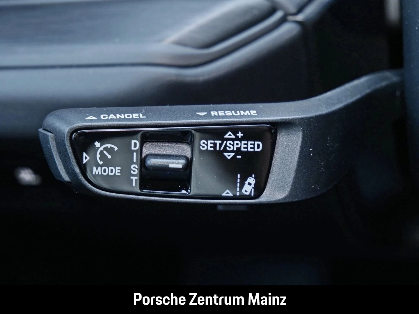 Porsche-Cayenne-image-26