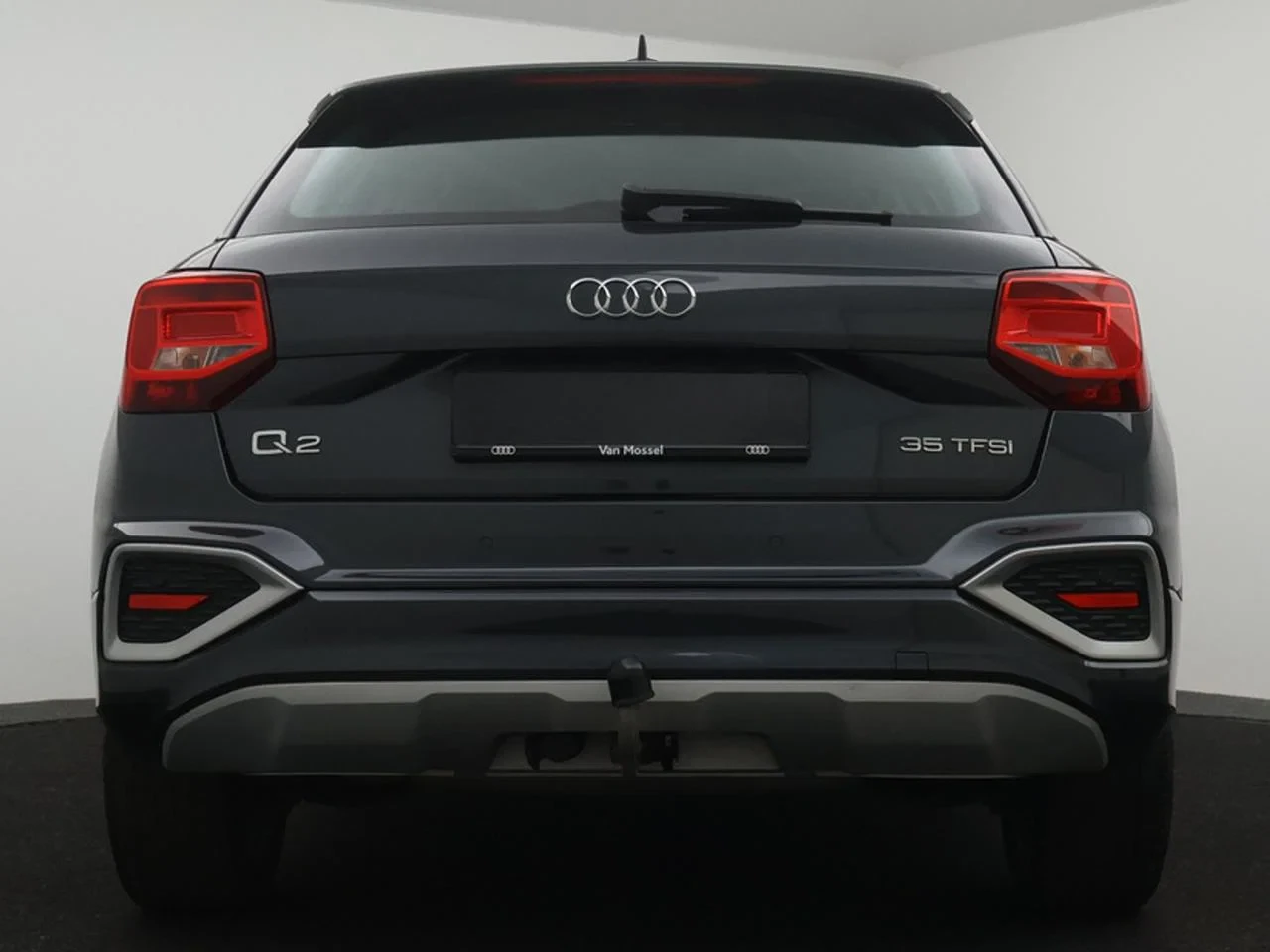 Audi Q2 Audi Q2 Business Edition Advanced 35TFSI 150PK *AUTOMAAT*LEDER*TREKHAAK*CRUISE*PDC*CAMERA*NAVI*VIRTUAL COCKPIT*...*