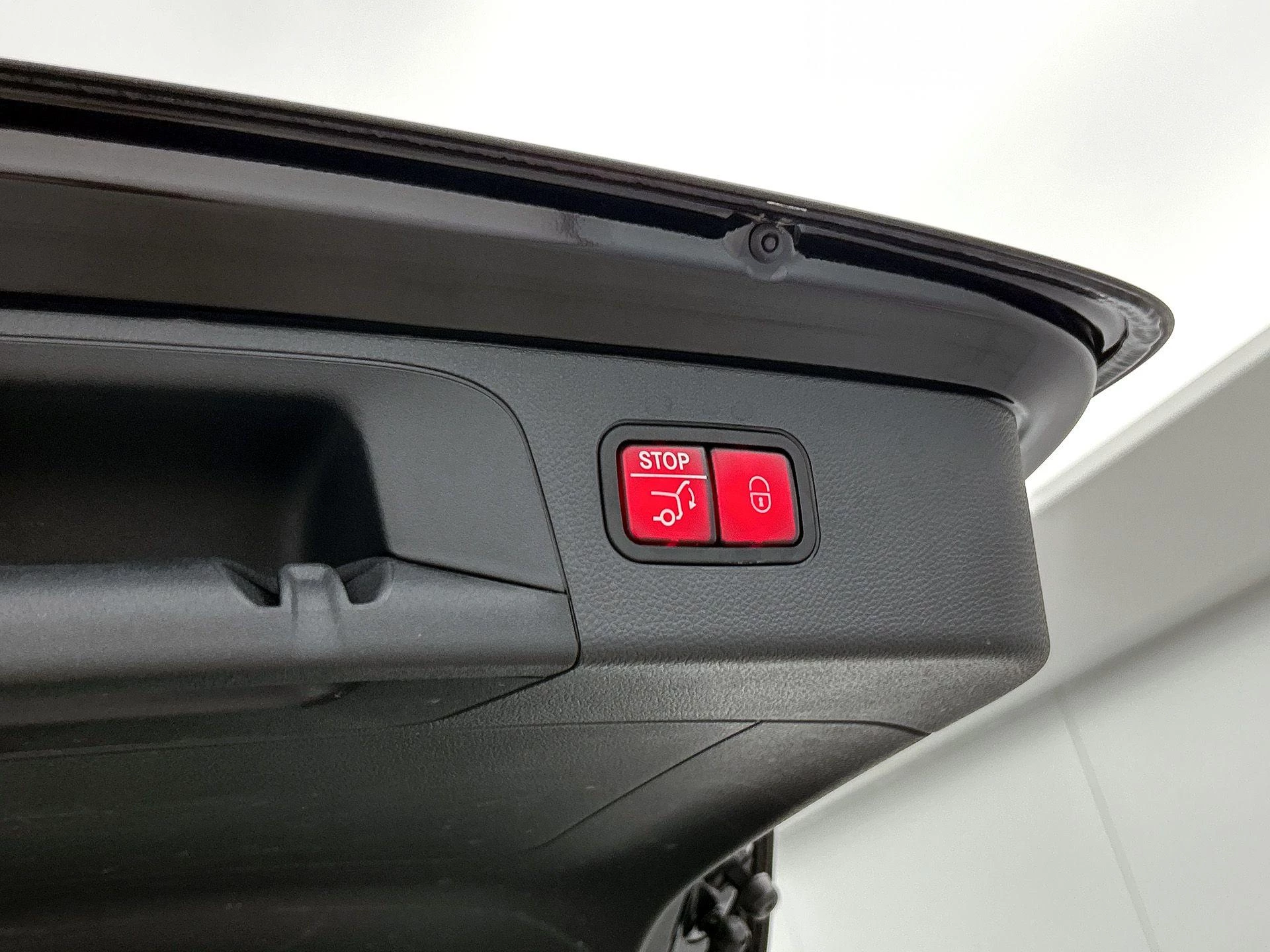 Mercedes-Benz GLC 300e 4MATIC AMG Line