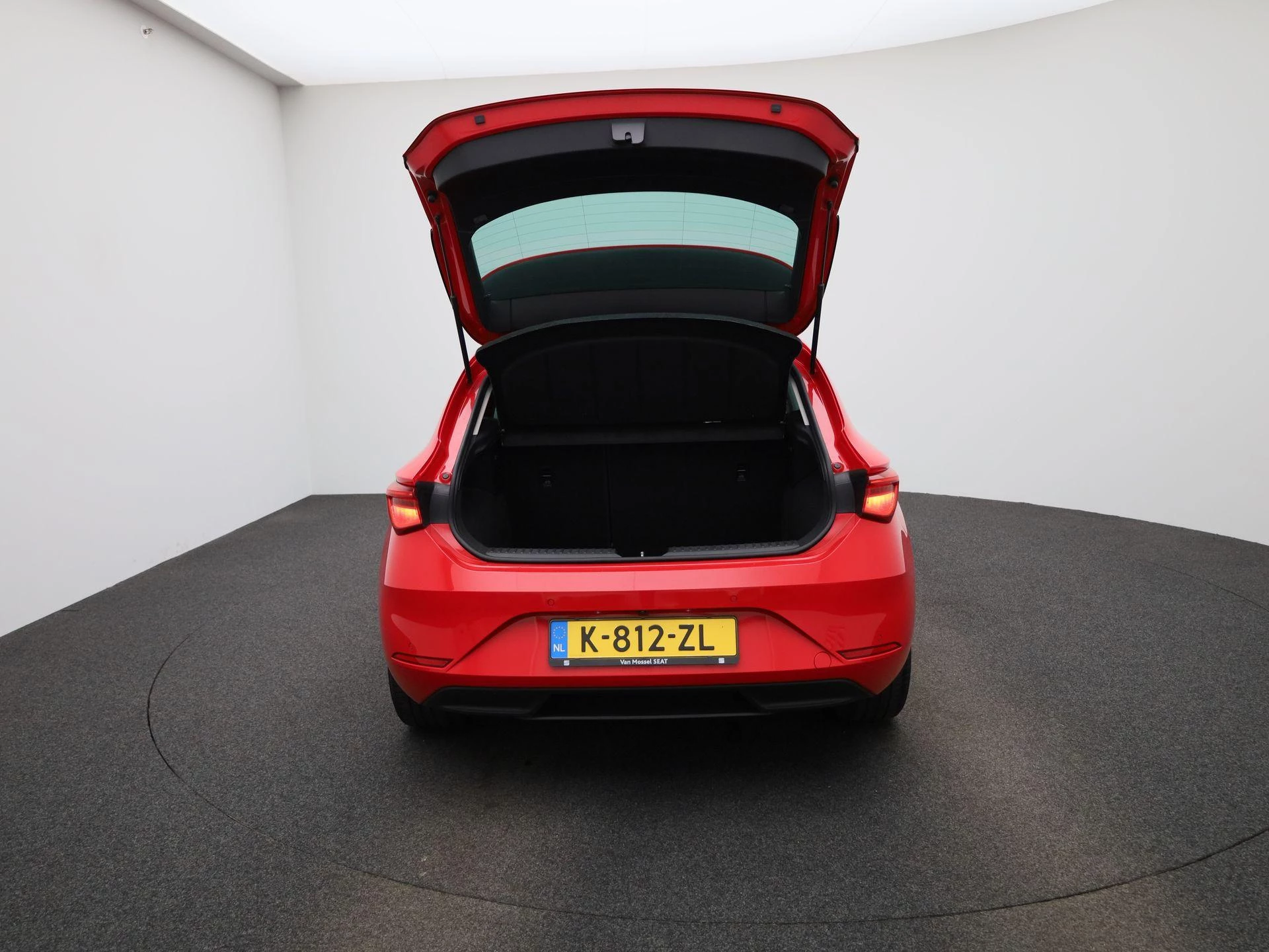SEAT-Leon-image-10
