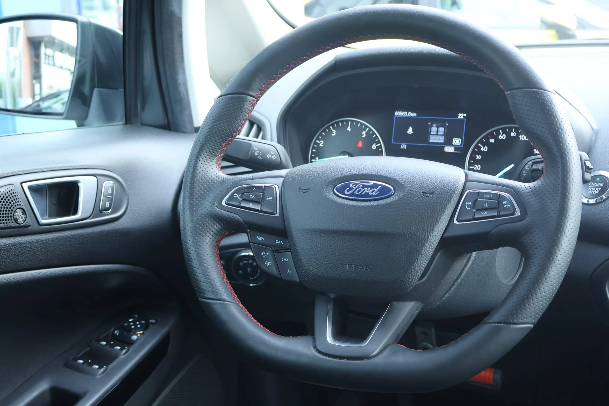 Ford-EcoSport-image-12