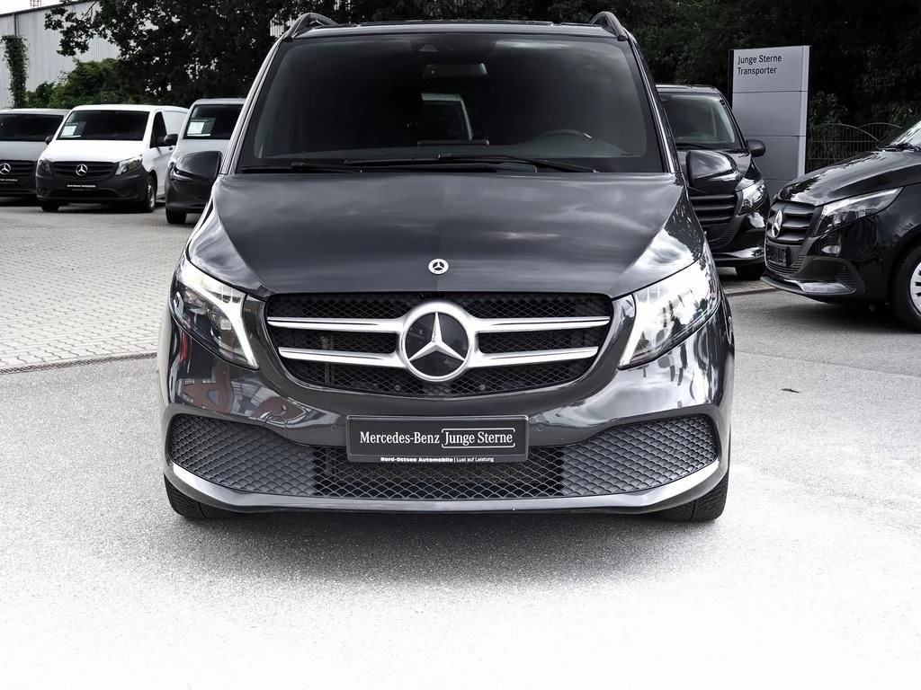 Mercedes-Benz-V-Klasse 220-image-3