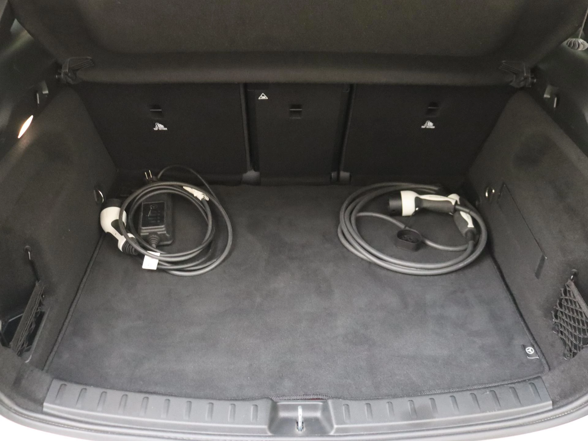 Mercedes-Benz GLA 250 e Business Solution AMG Limited