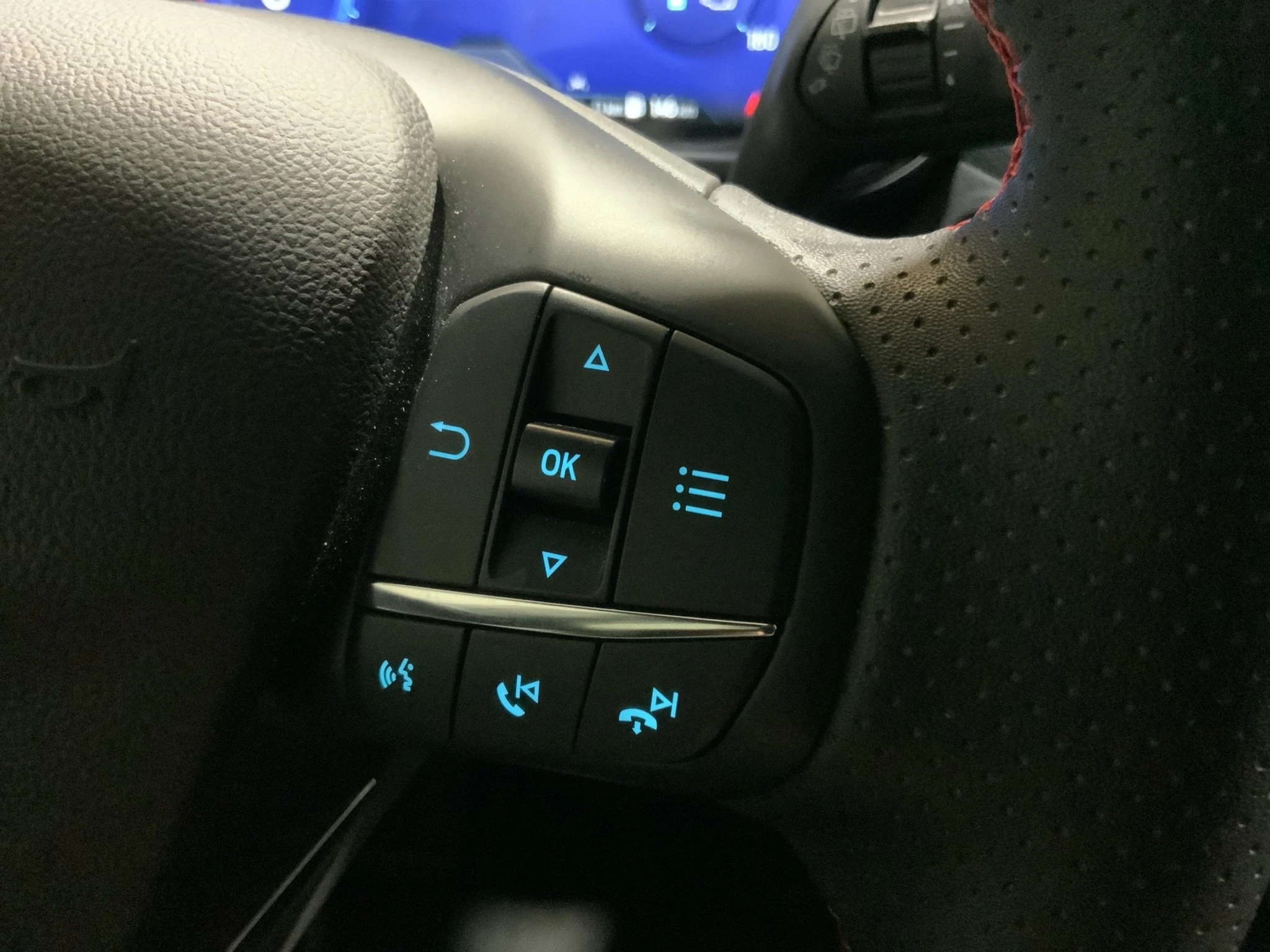 Ford-Kuga-image-18