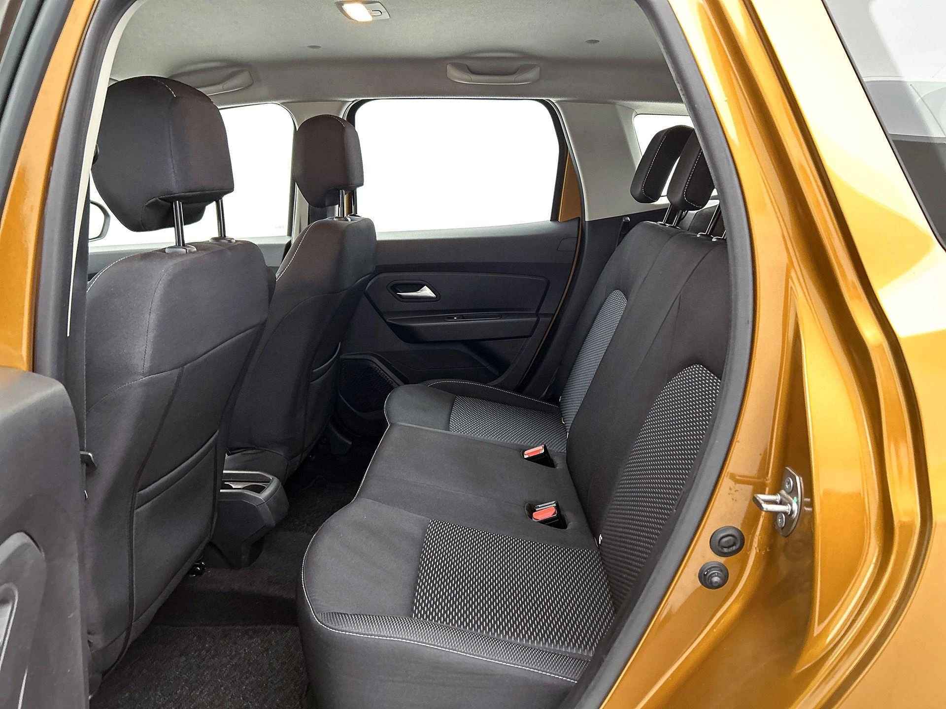 Dacia-Duster-image-25