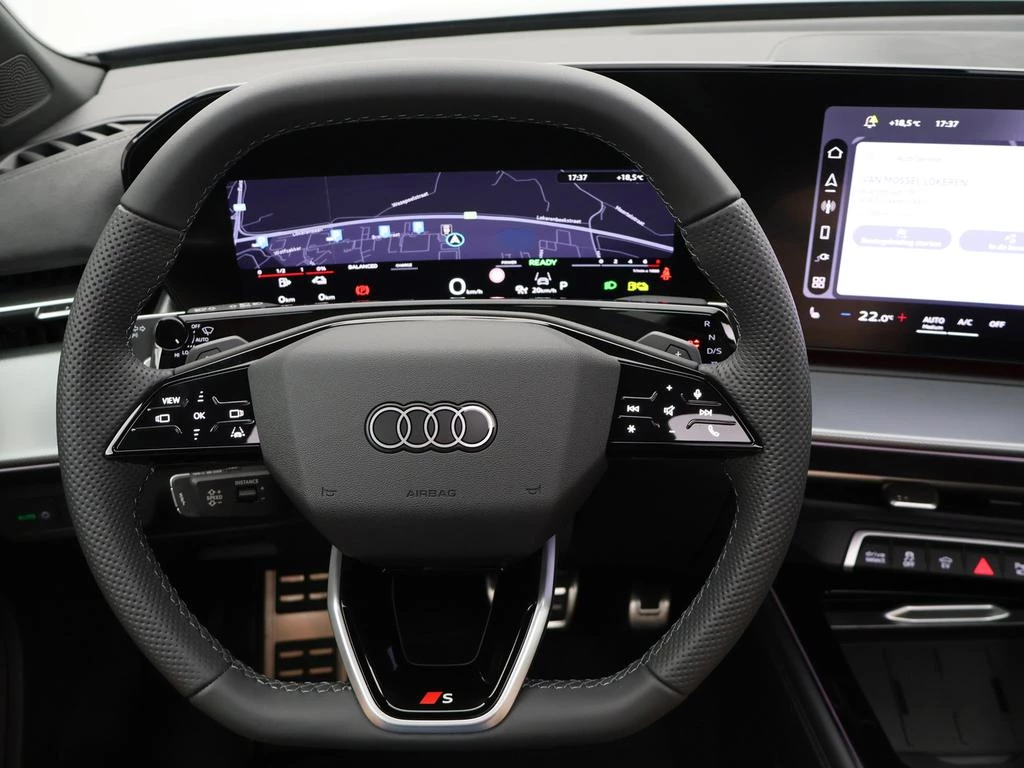Audi Q3 Sportback e-hybrid Audi Q3 Sportback Corporate S e-hybrid AUTOMAAT 268PK *DEMO*