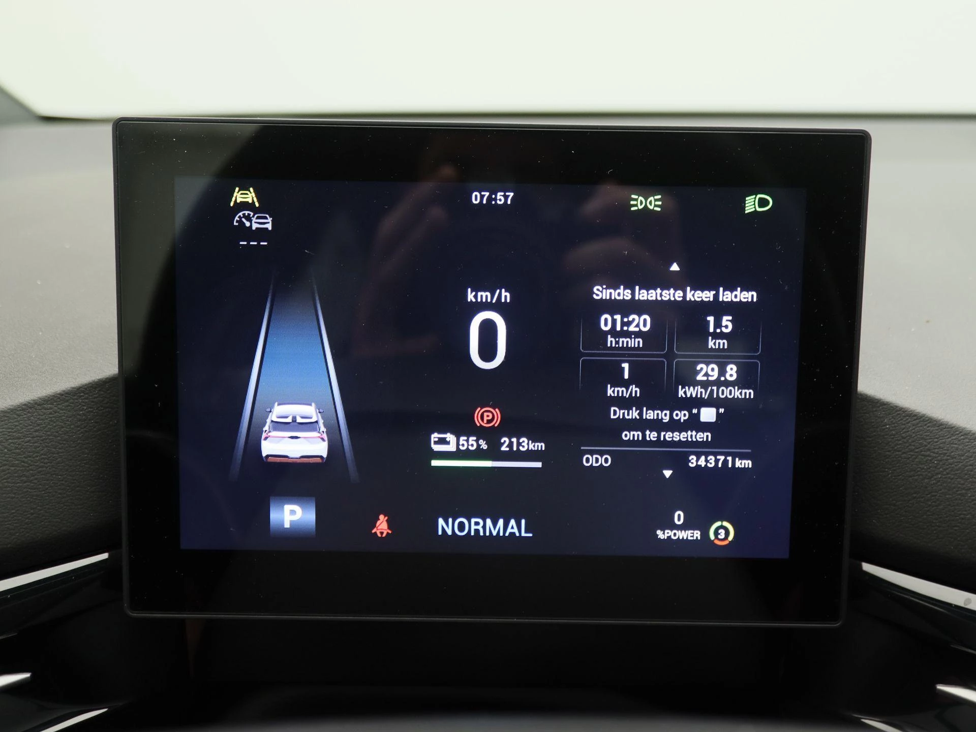 MG MG4 Luxury 64 kWh