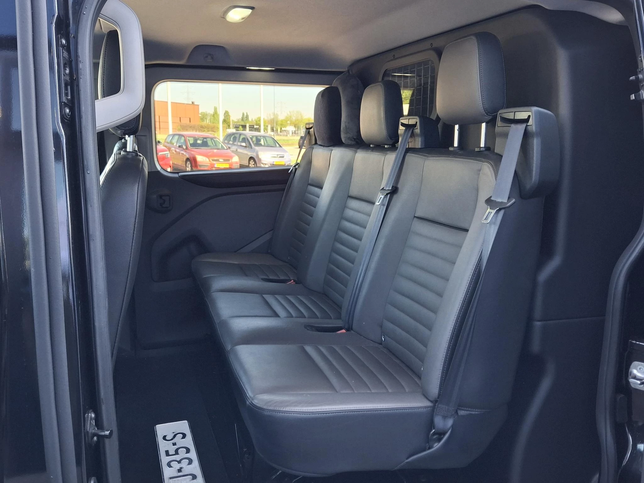 Ford-Transit Custom-image-10