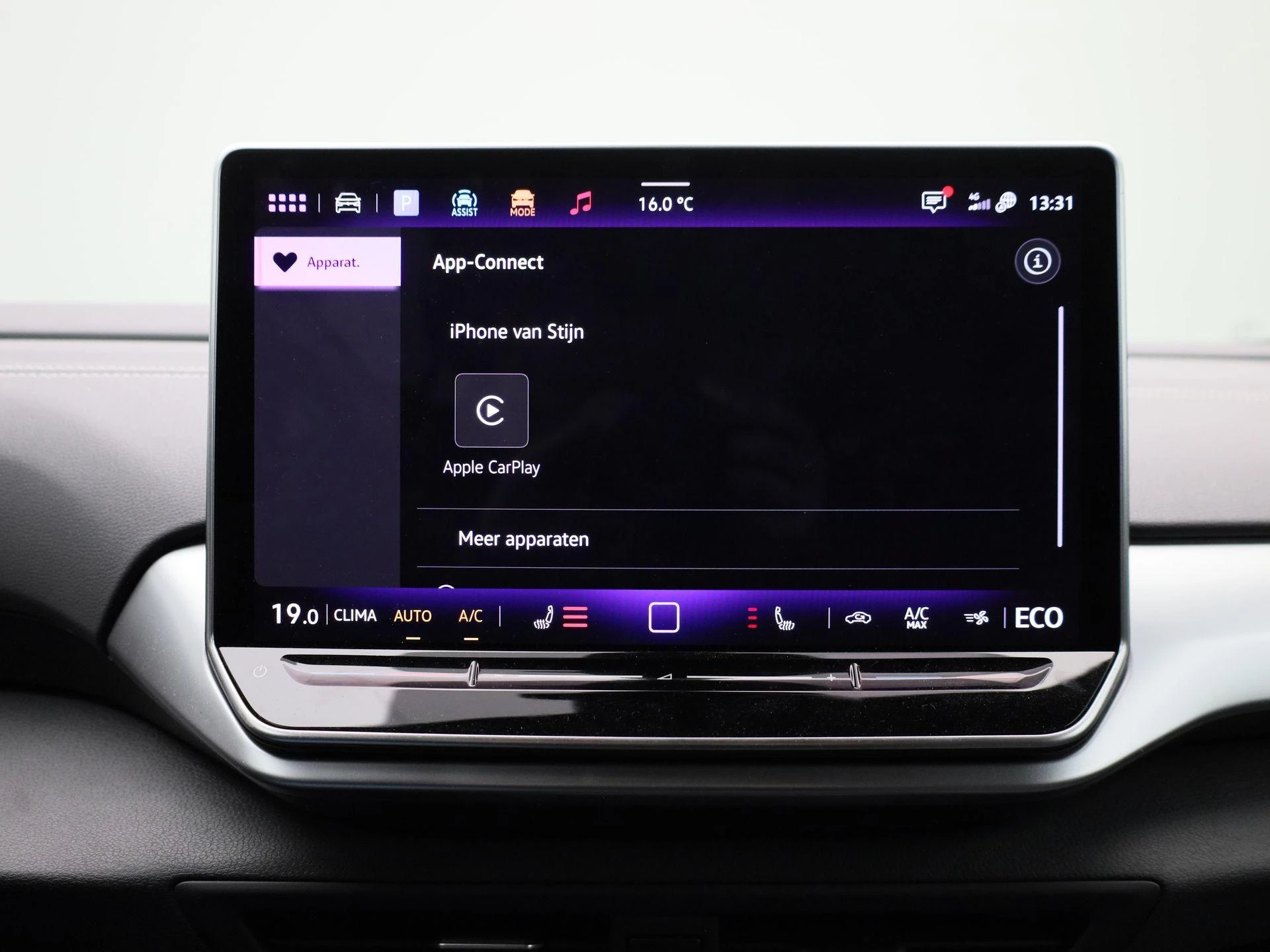 Volkswagen-ID.4-image-24