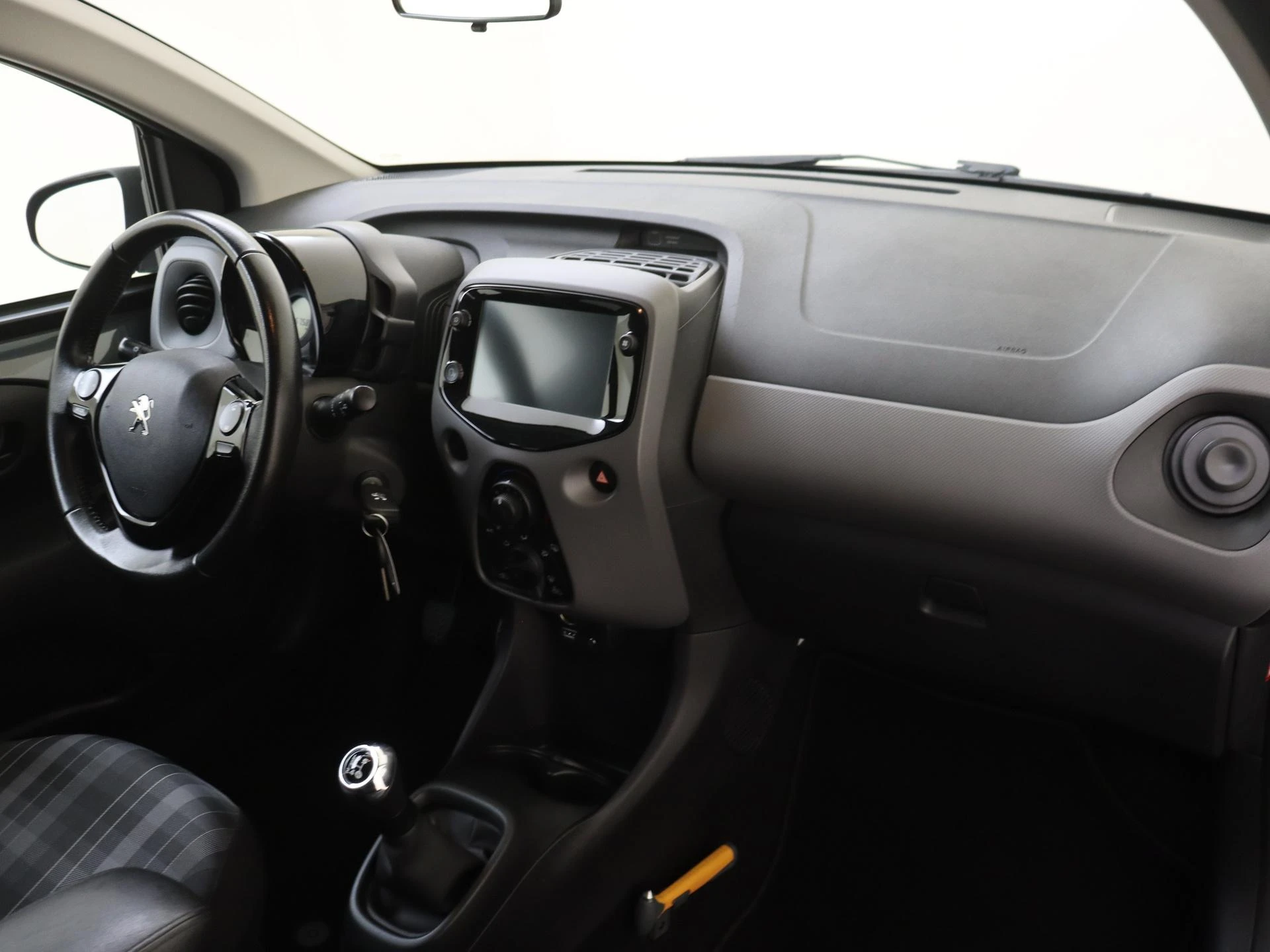 Peugeot-108-image-4