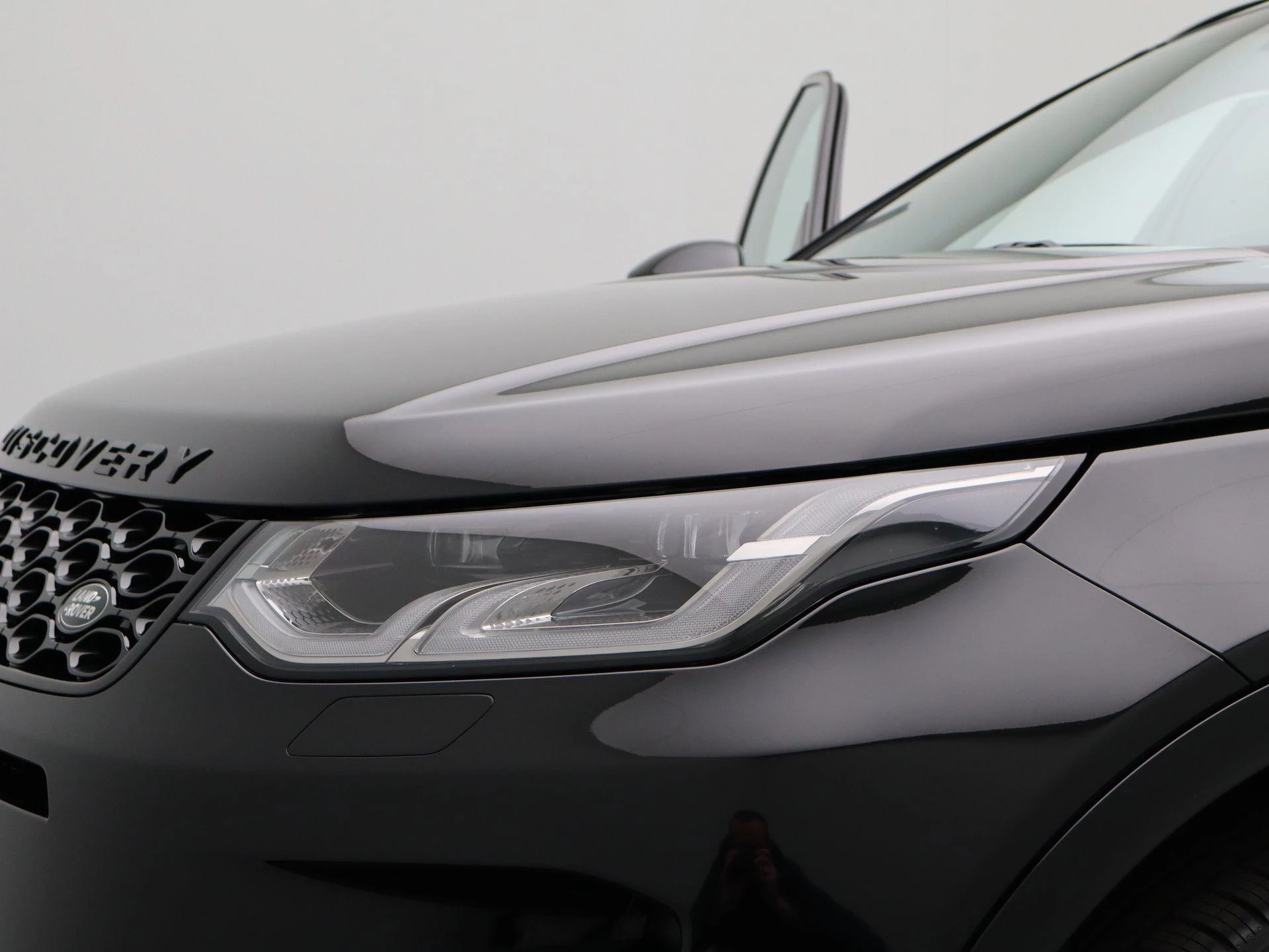 Land Rover-Discovery Sport-image-16