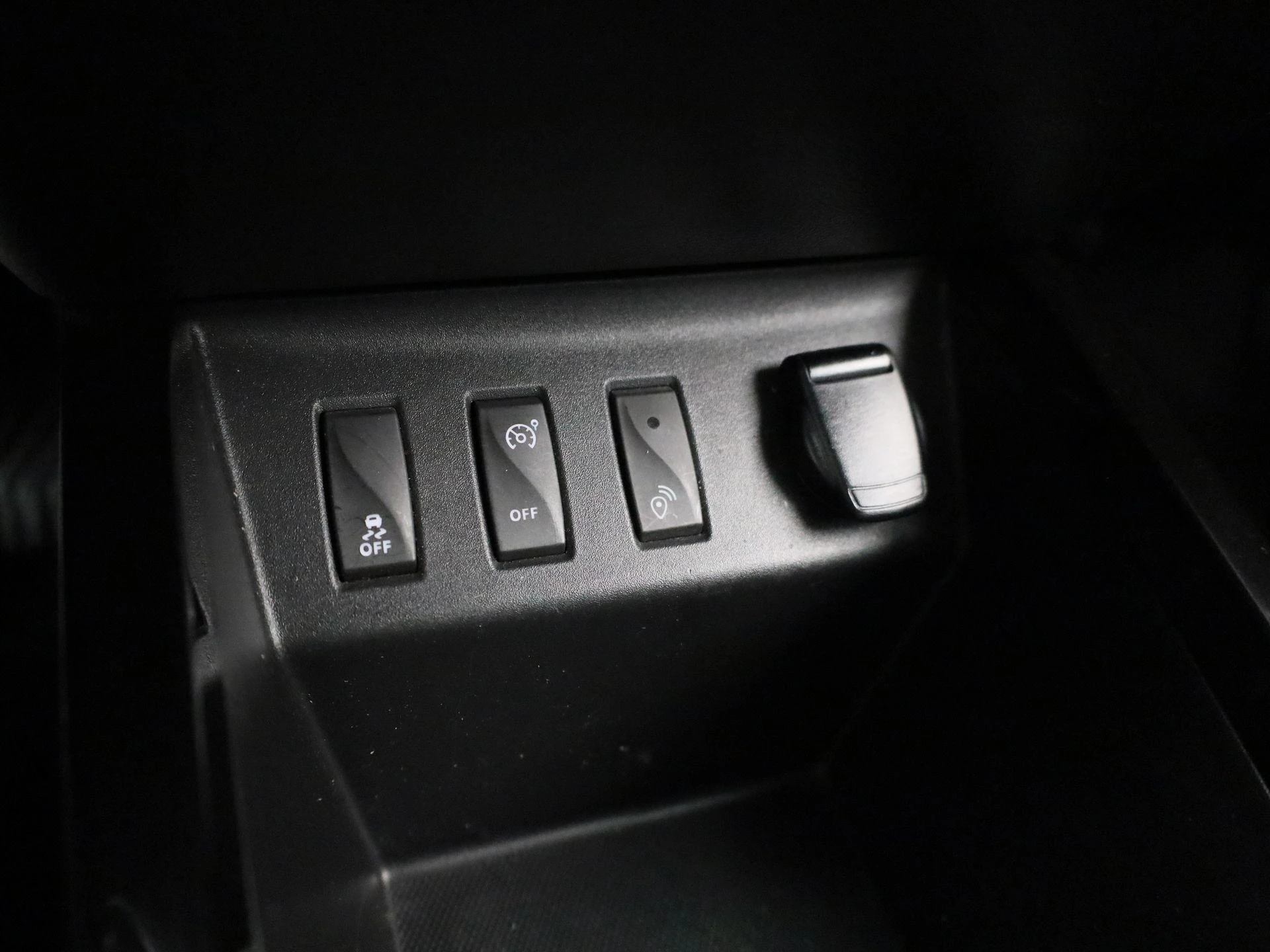 Dacia-Spring-image-22