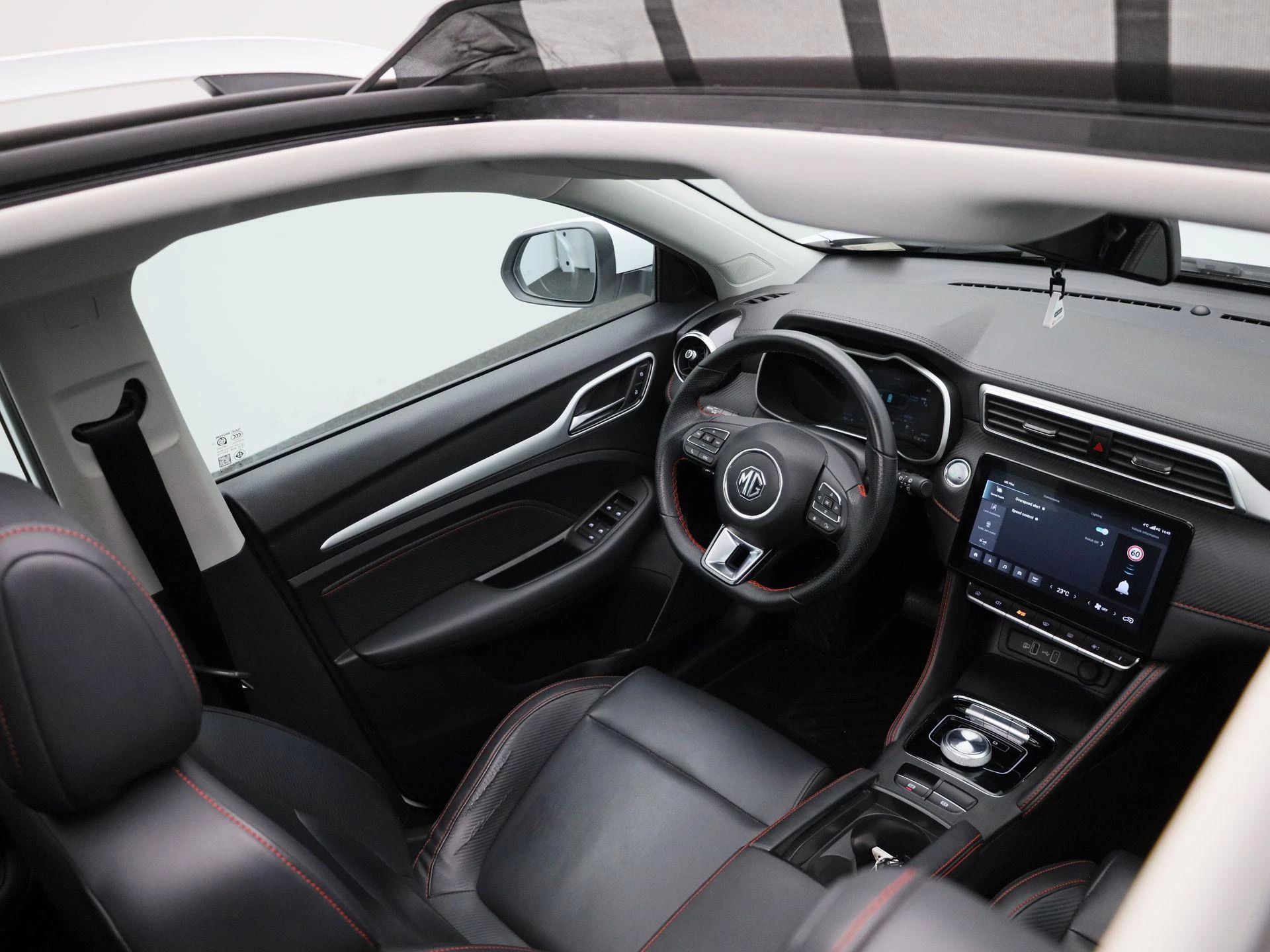 MG-ZS EV-image-37