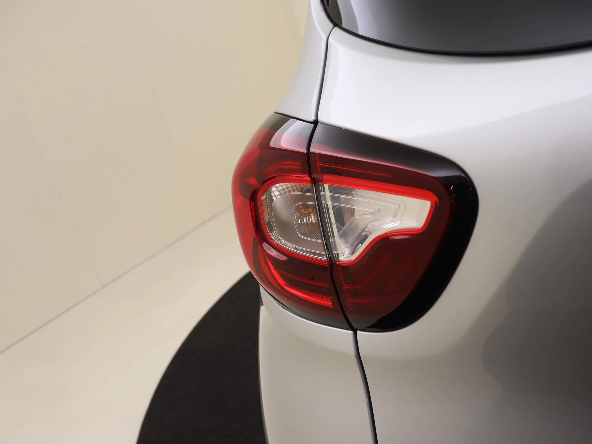 Renault-Captur-image-29